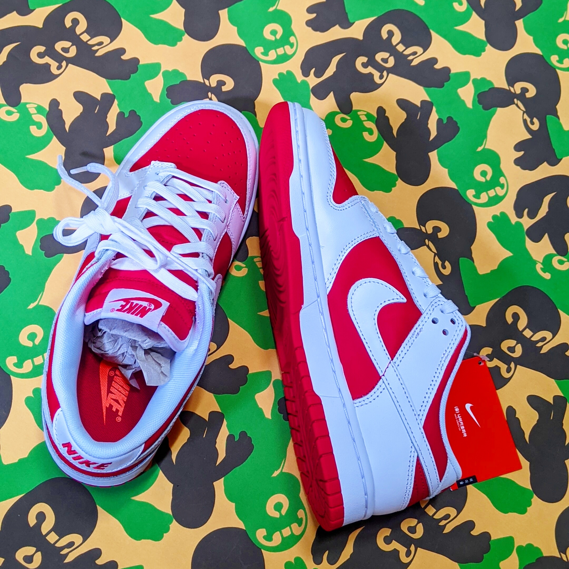 Nike Dunk Low Retro Championship Red 착용 스타일