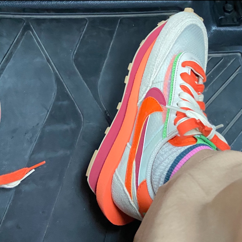 Nike x Sacai x Clot LDWaffle Orange Blaze 착용 스타일 - 3