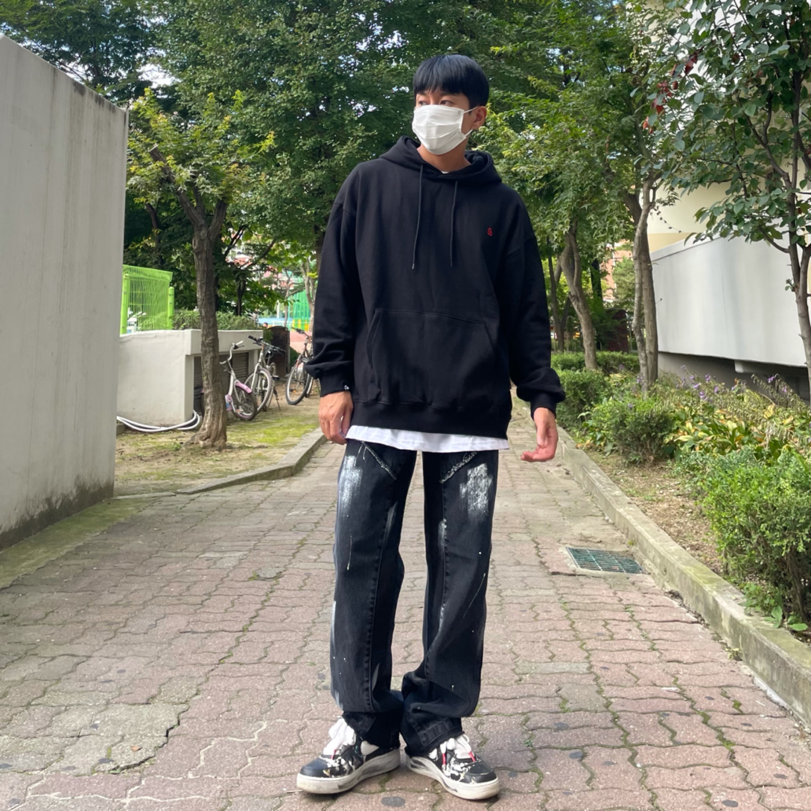 Nike x Peaceminusone Air Force 1 Low Para-Noise 착용 스타일