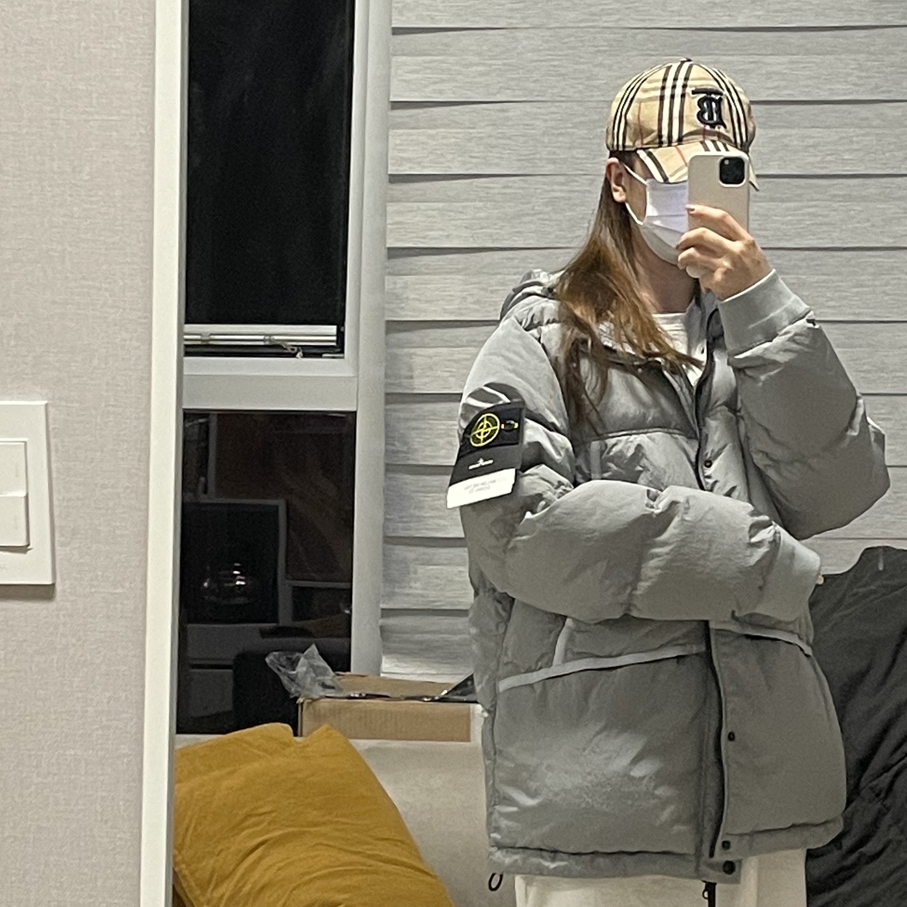 Stone Island 44508 Nylon Metal Down-TC Jacket Light Grey - 21FW 착용 스타일