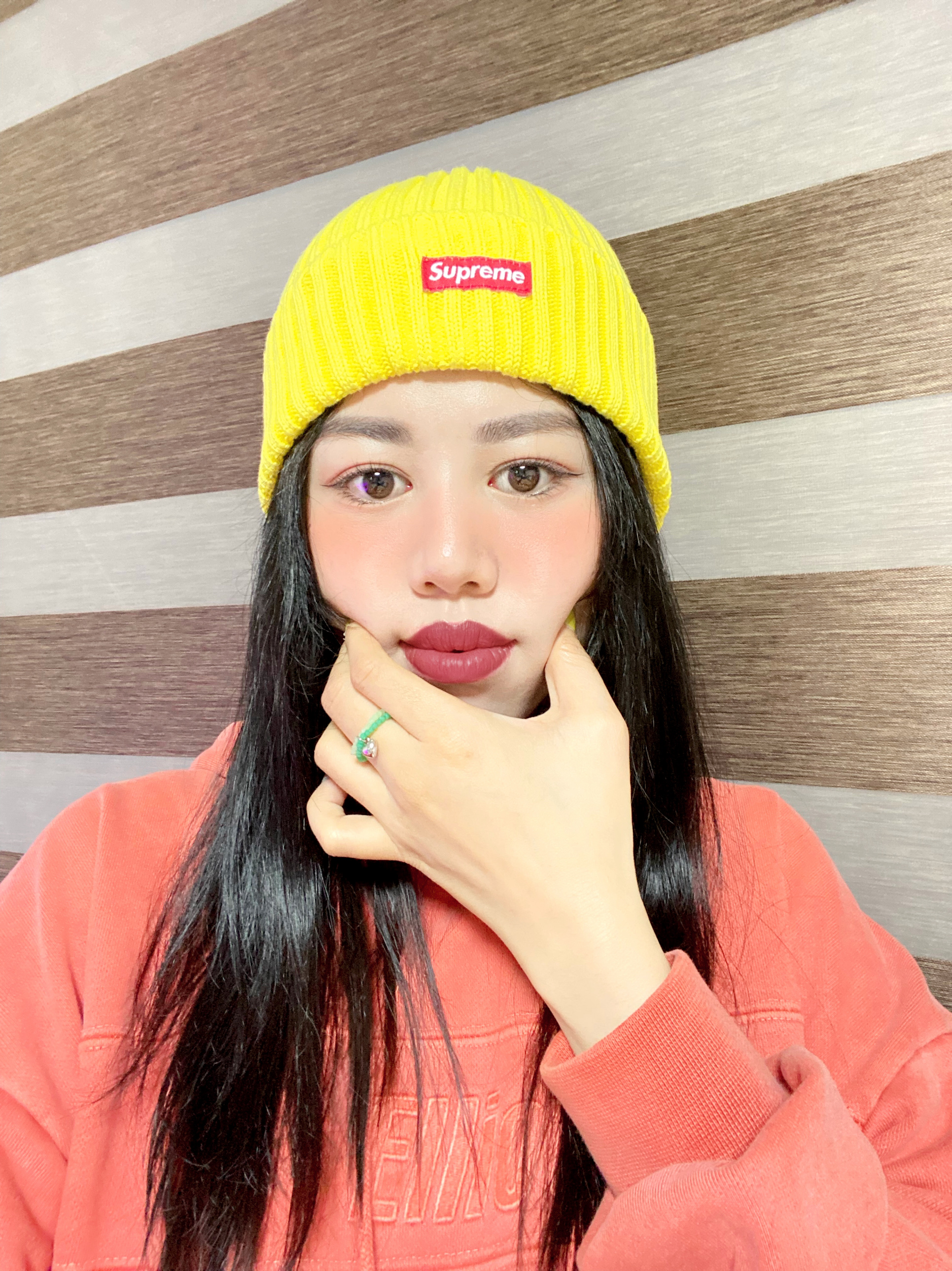 Supreme Overdyed Beanie Yellow - 21SS 착용 스타일 - 1