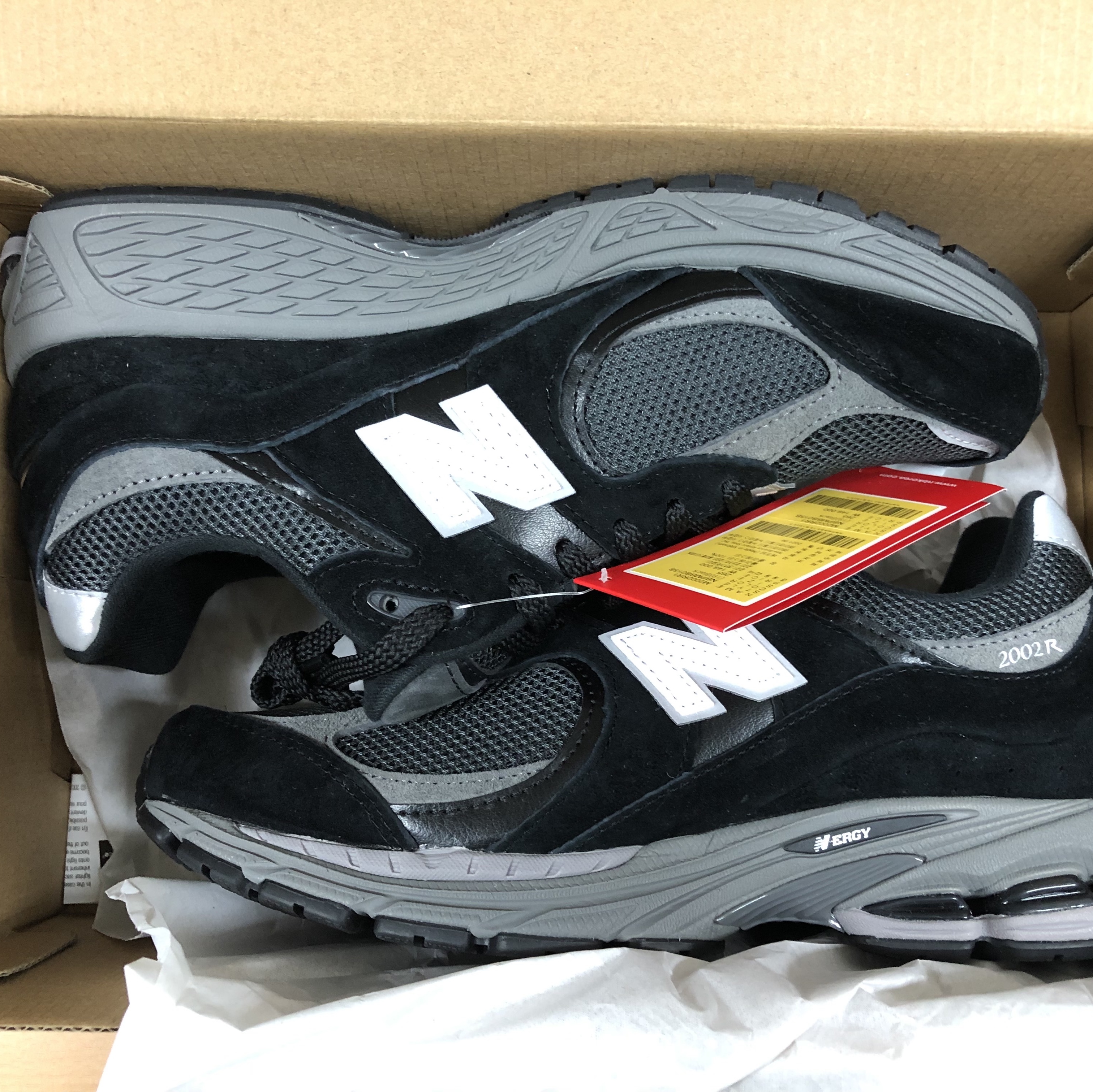 New Balance 2002R Black Dark Grey - JD Sports Exclusive 착용 스타일