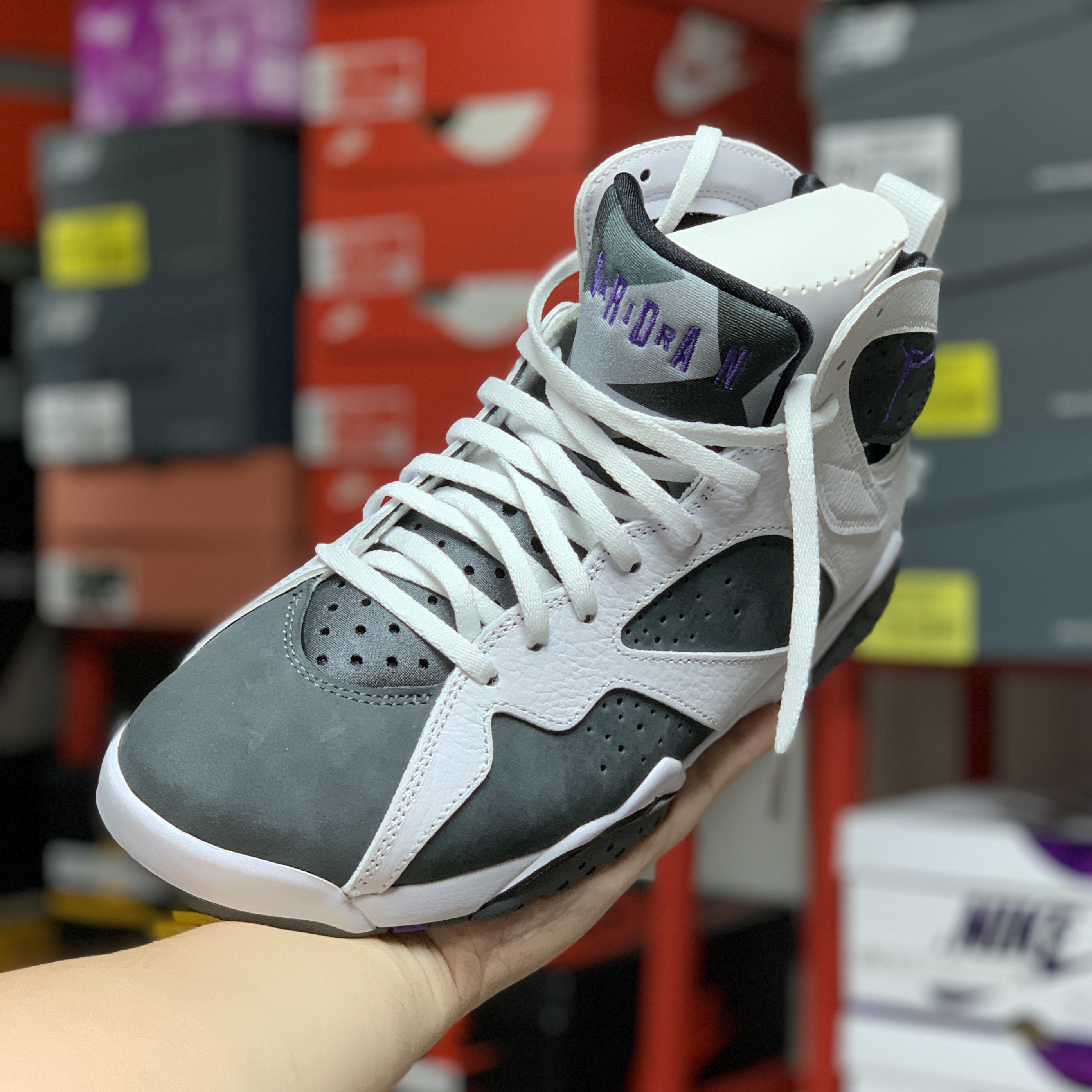 Jordan 7 Retro Flint 2021 착용 스타일 - 1