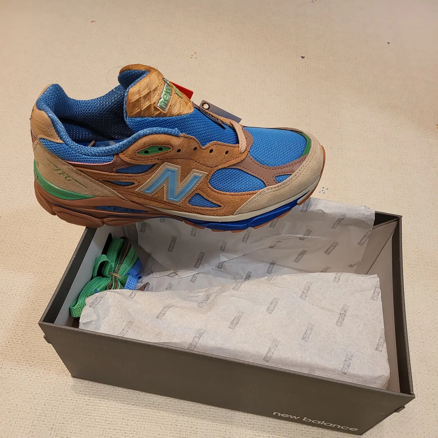 New Balance x Joe Freshgoods 990v3 Made in USA Outside Clothes 착용 스타일 - 1