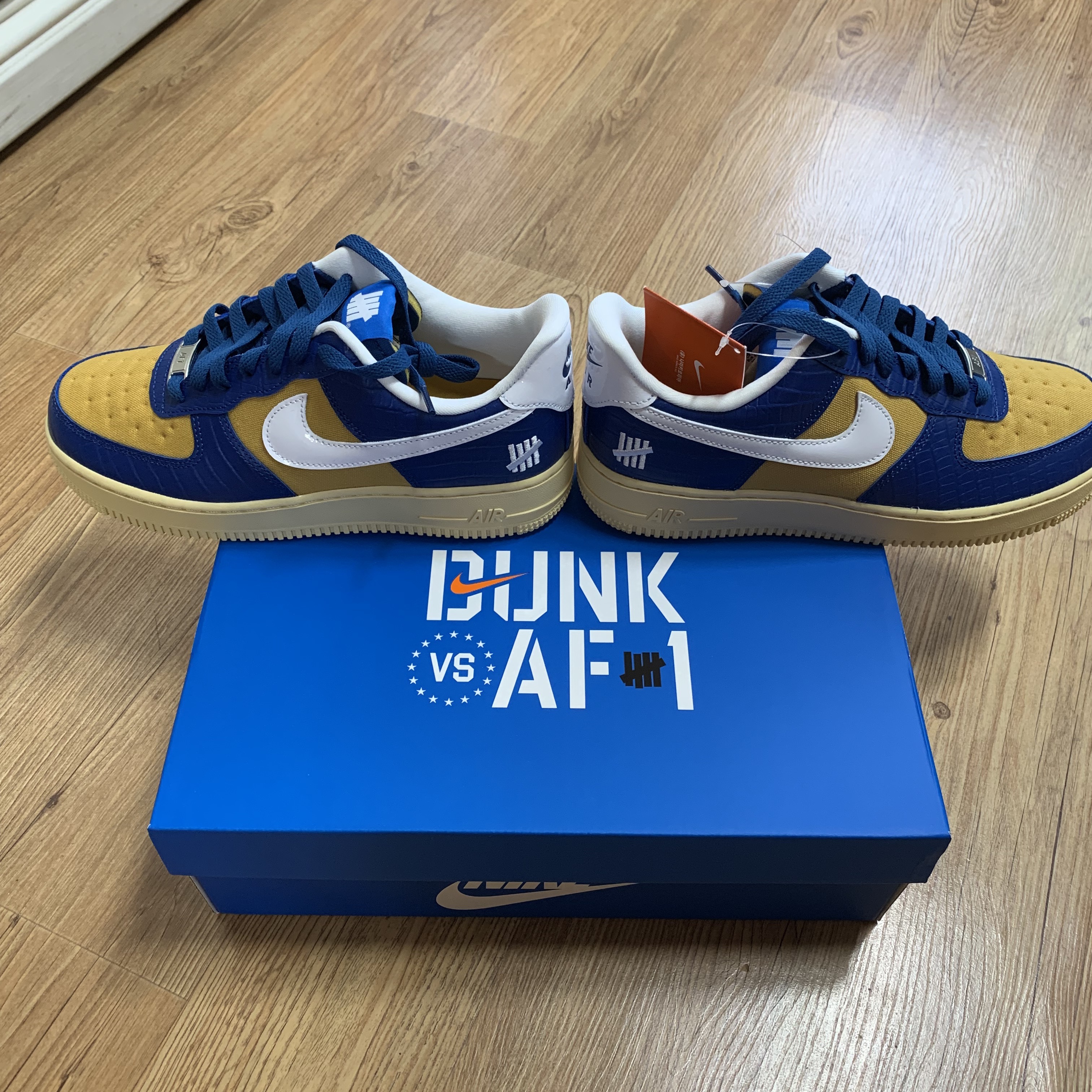 Nike x Undefeated Air Force 1 Low SP 5 On It Court Blue 착용 스타일 - 3