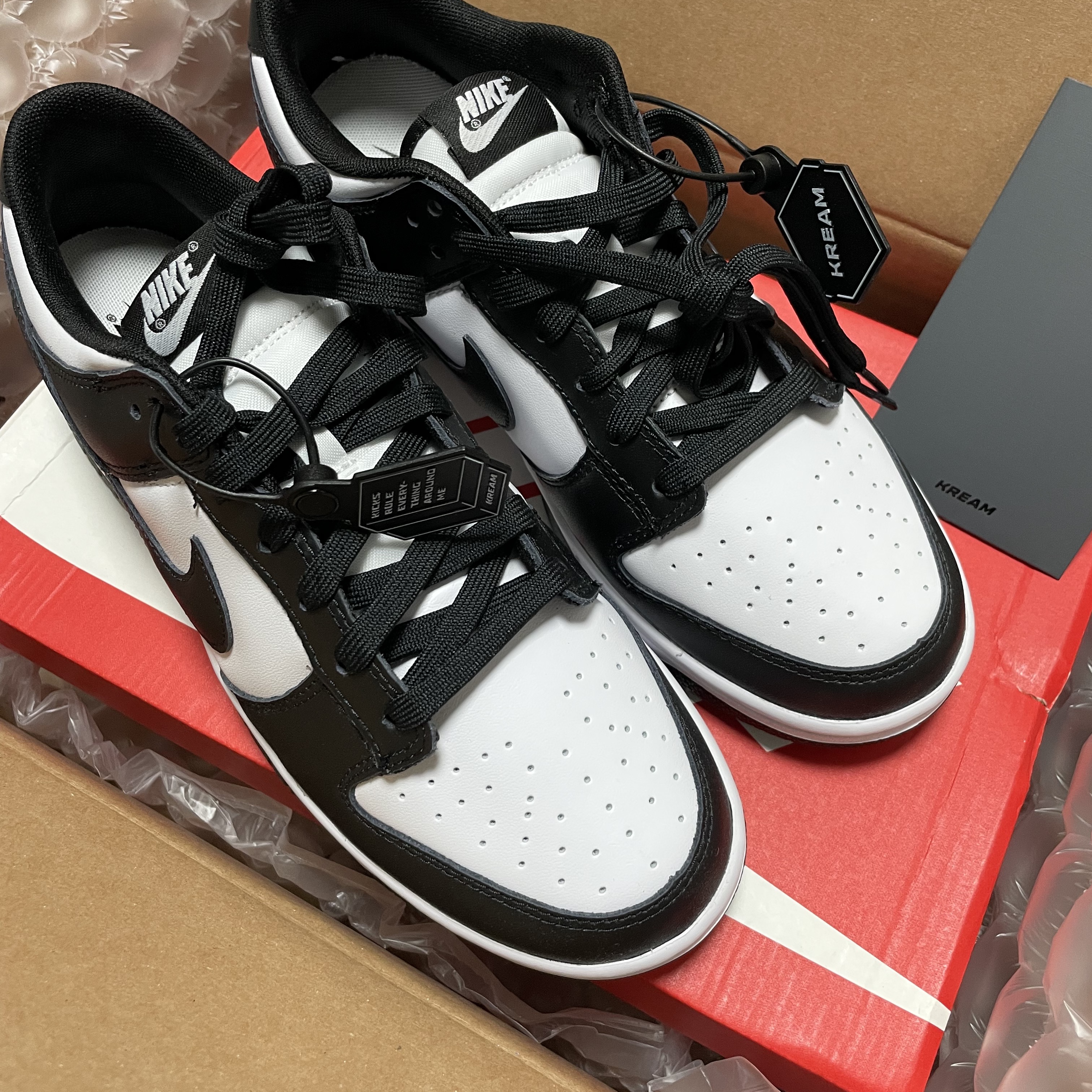 Nike Dunk Low Retro Black 착용 스타일