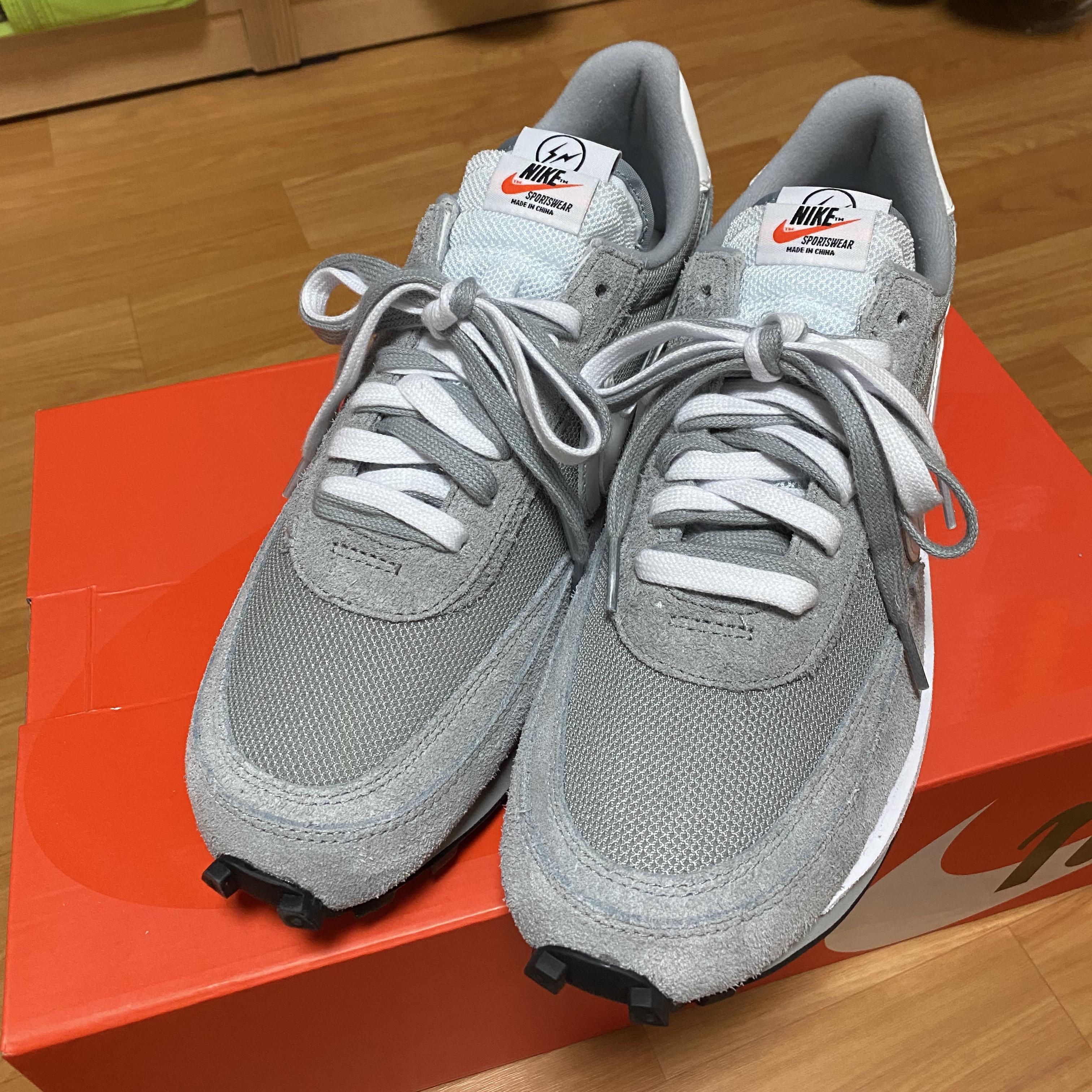 Nike x Sacai x Fragment LDWaffle Light Smoke Grey 착용 스타일