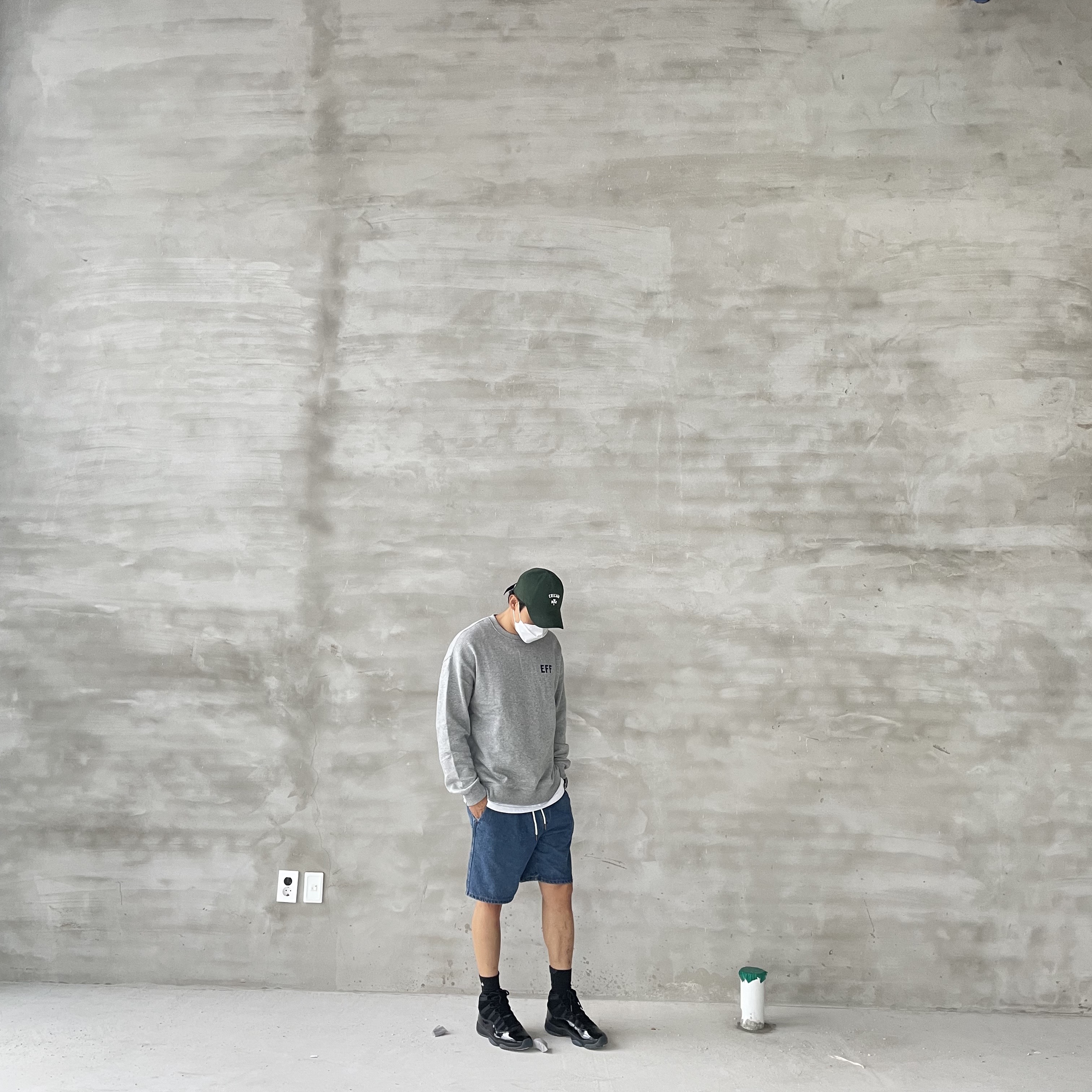 Jordan 11 Retro Cap and Gown 착용 스타일