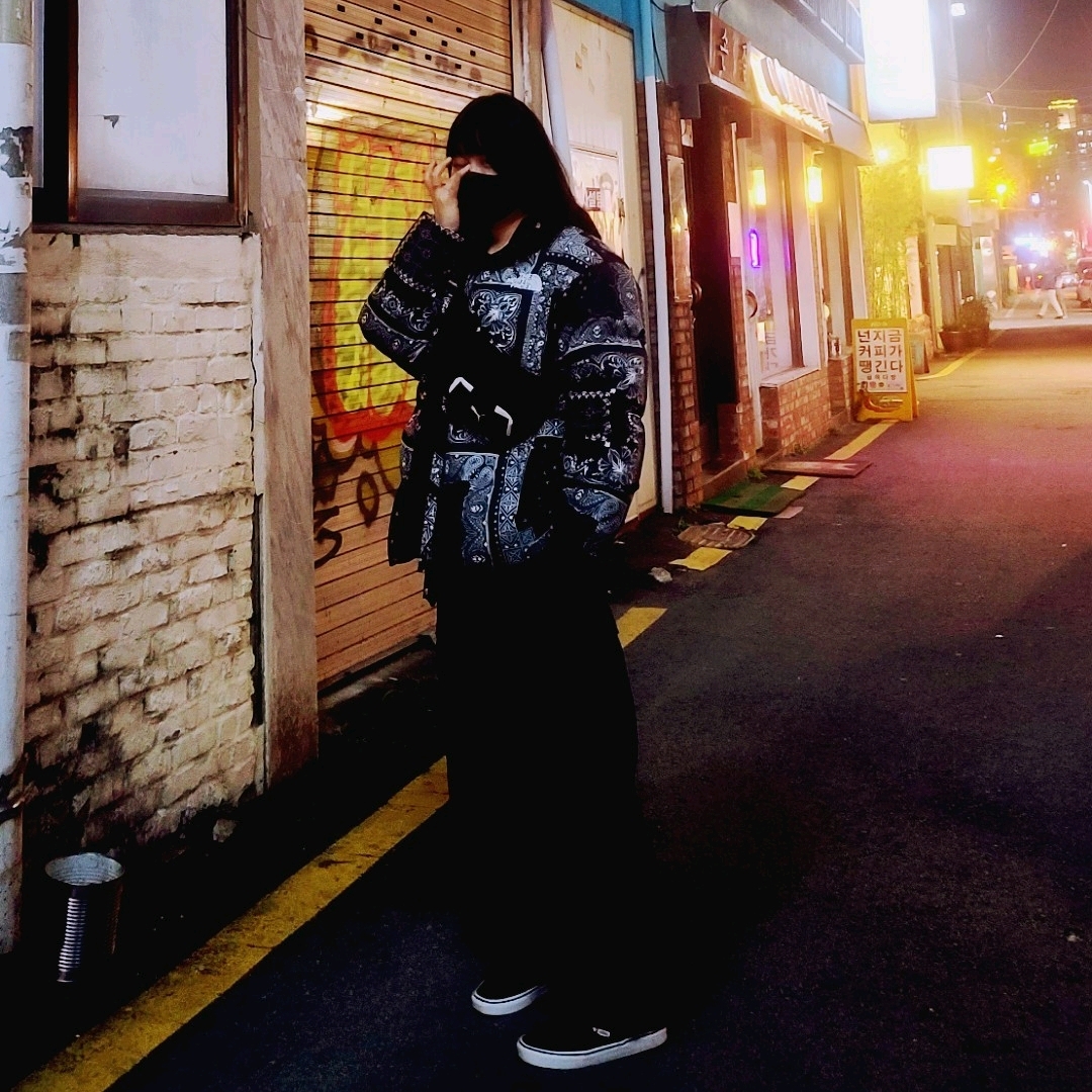 The North Face Lofty Down Jacket Black 착용 스타일