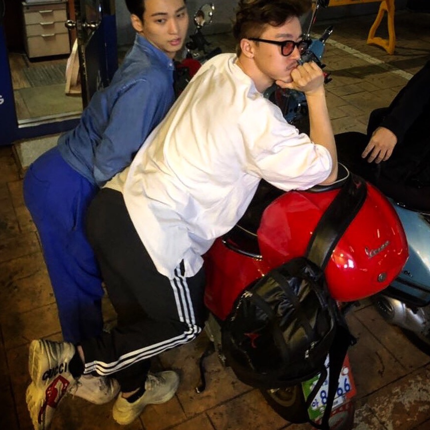 Gucci Rhyton Leather Sneakers Mouth 착용 스타일