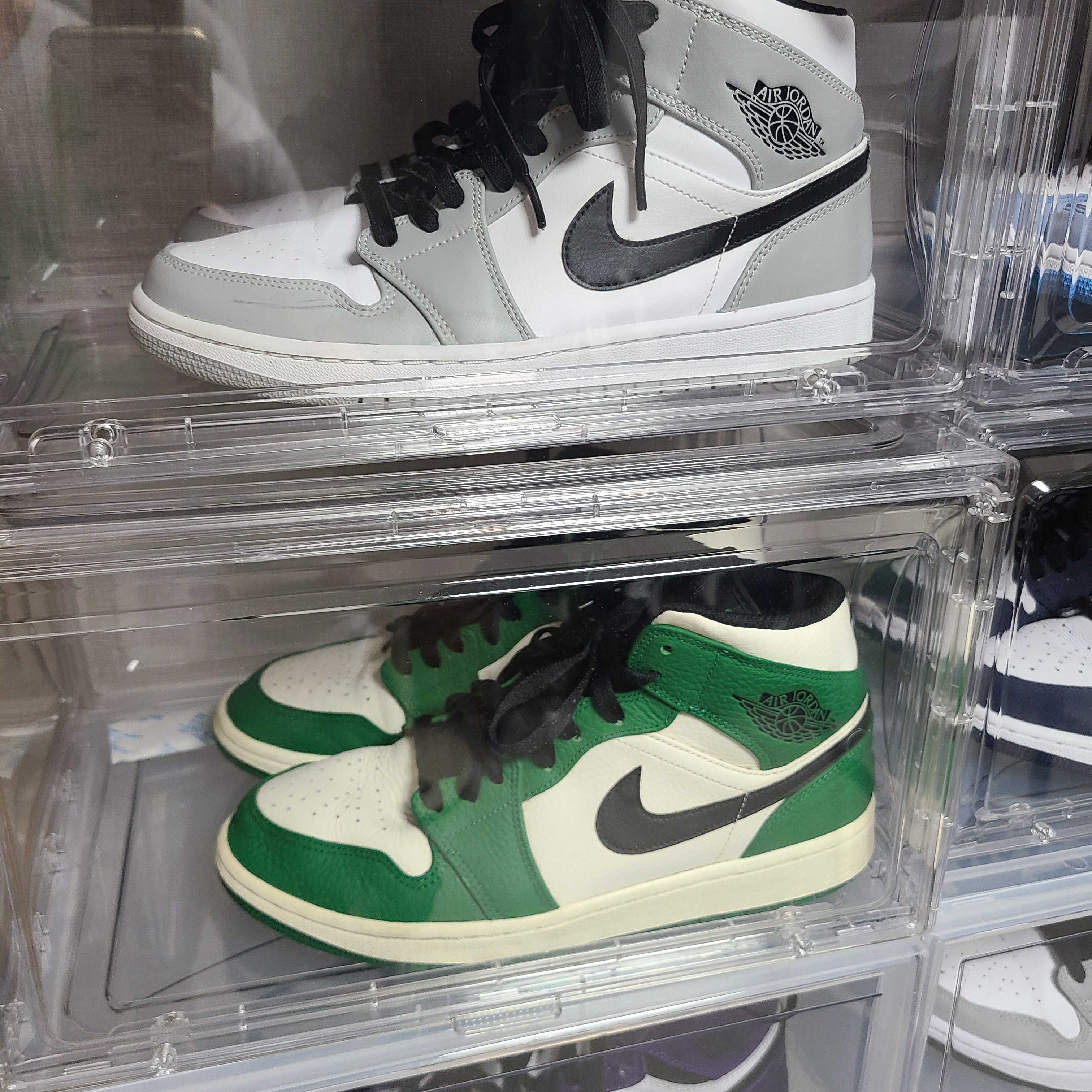 Jordan 1 Mid Pine Green 착용 스타일 - 3