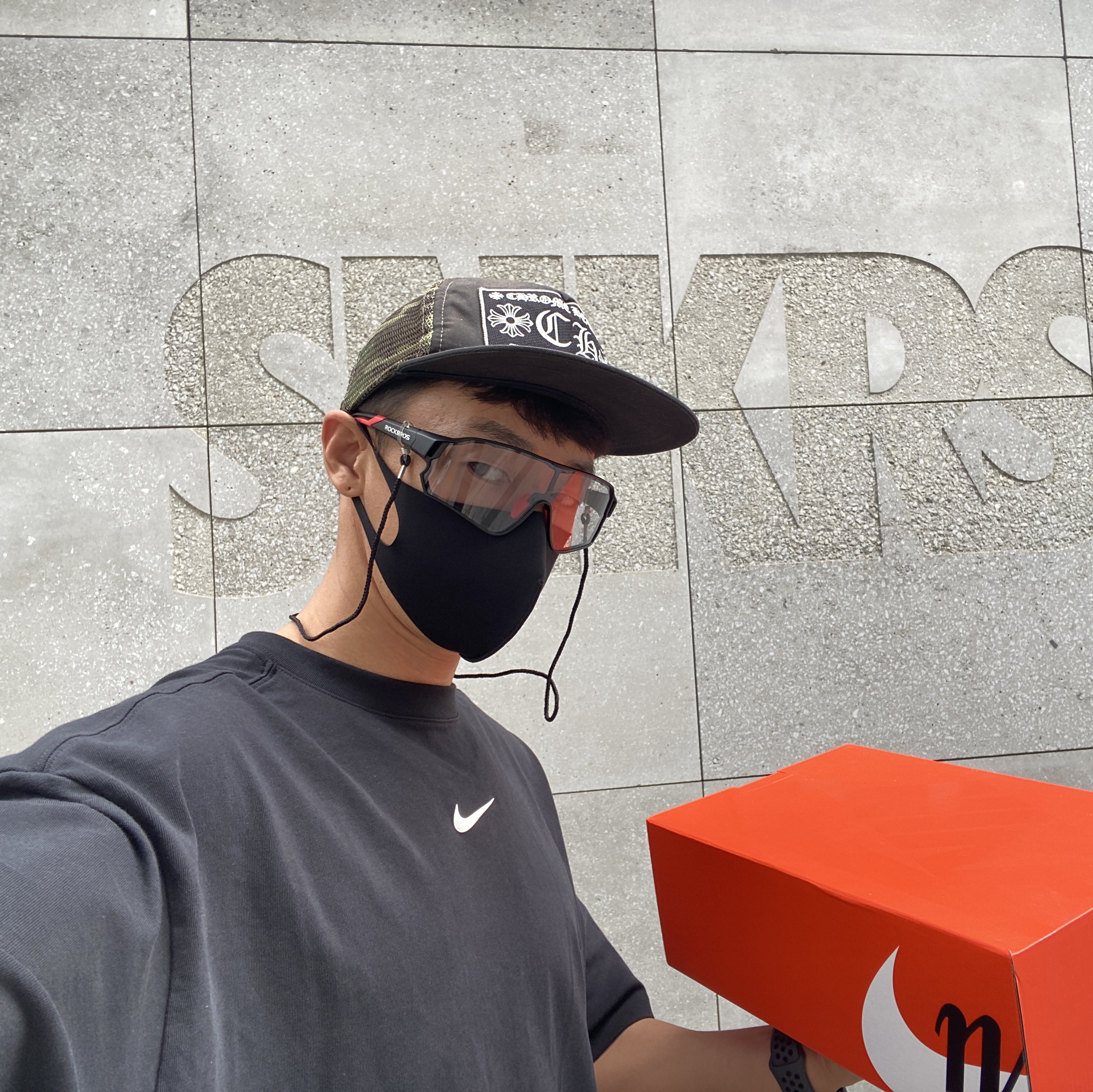 Nike x Sacai x Fragment LDWaffle Light Smoke Grey 착용 스타일