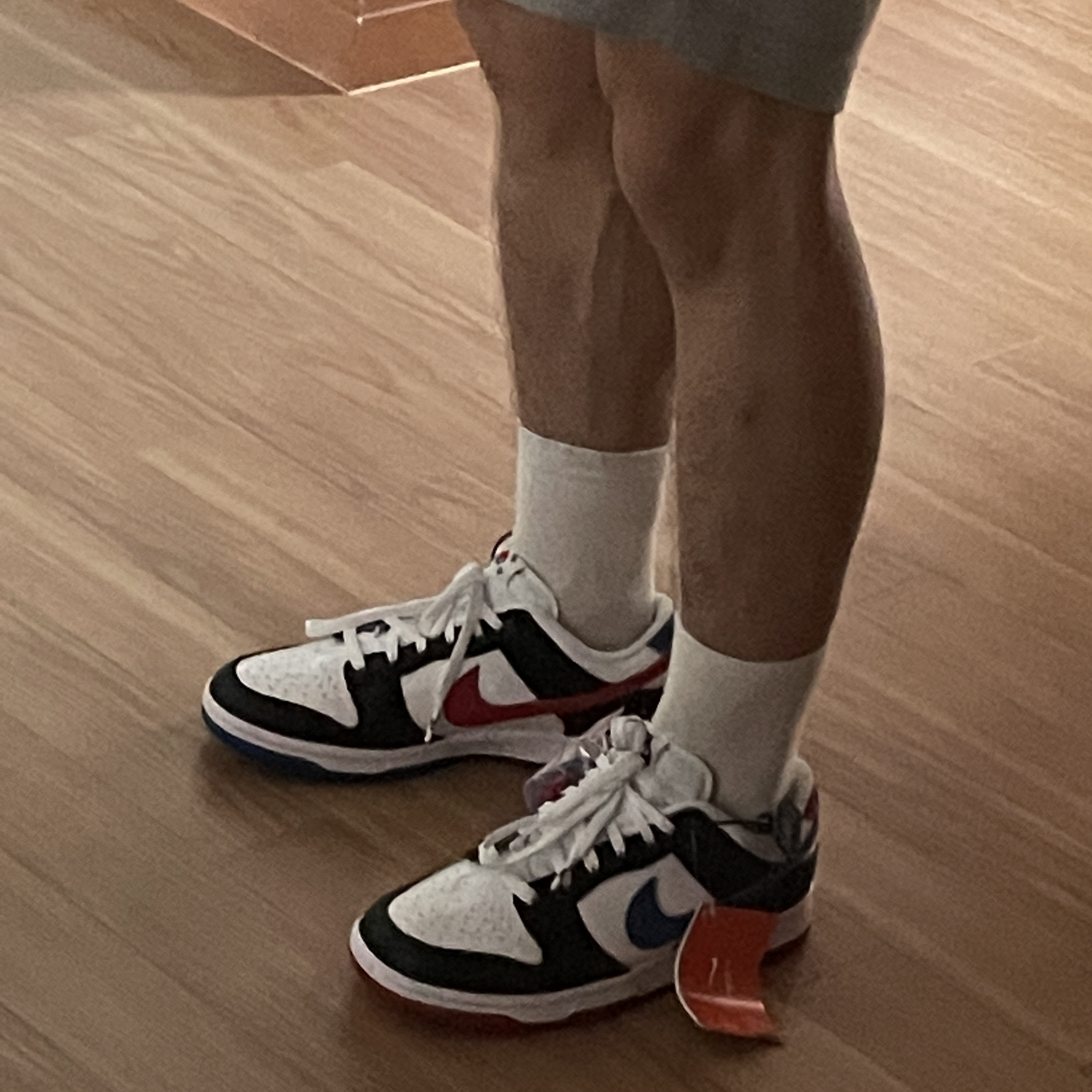 Nike Dunk Low SE Seoul 착용 스타일 - 2