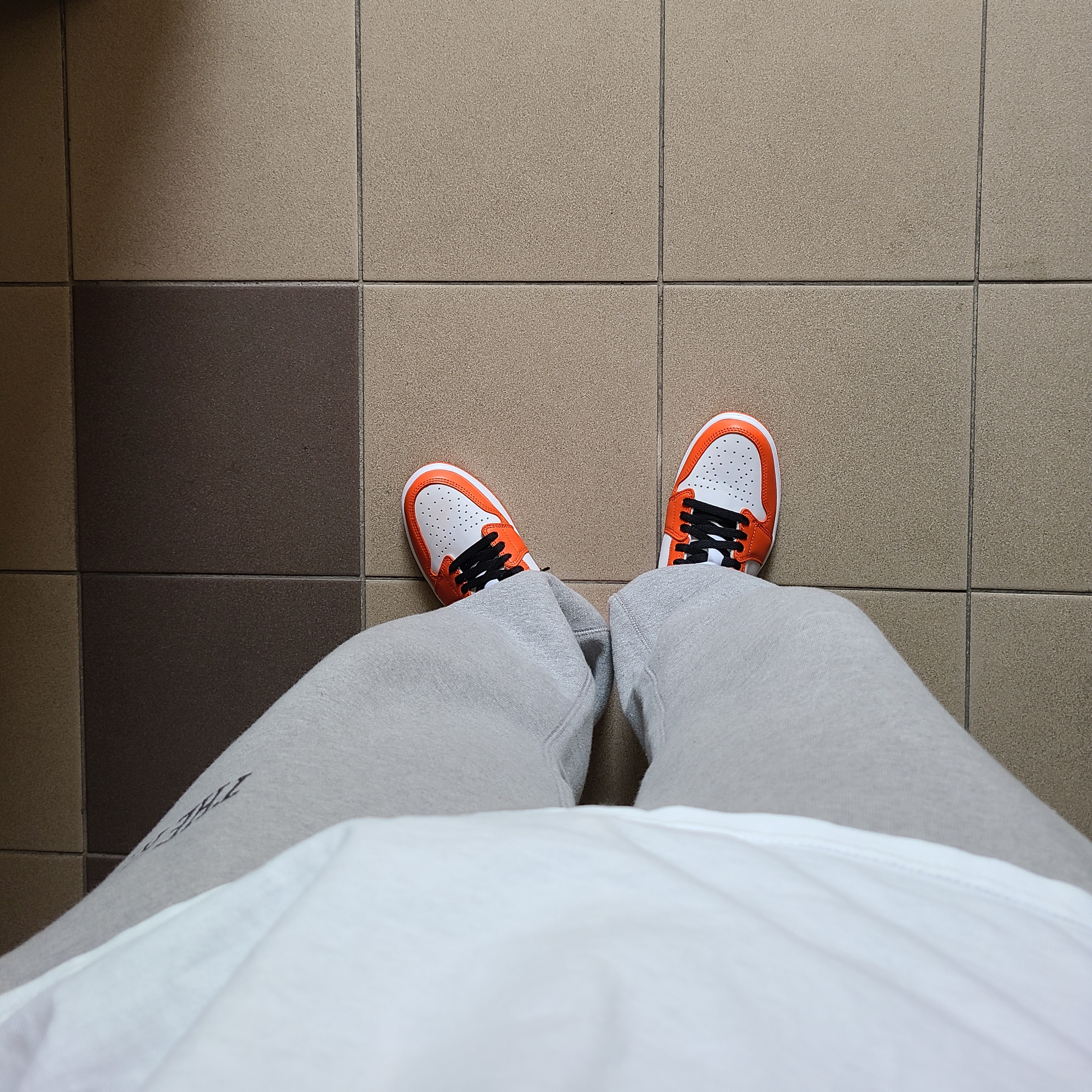 Jordan 1 Low OG Starfish, (W) Jordan 1 Low OG Starfish 착용 스타일