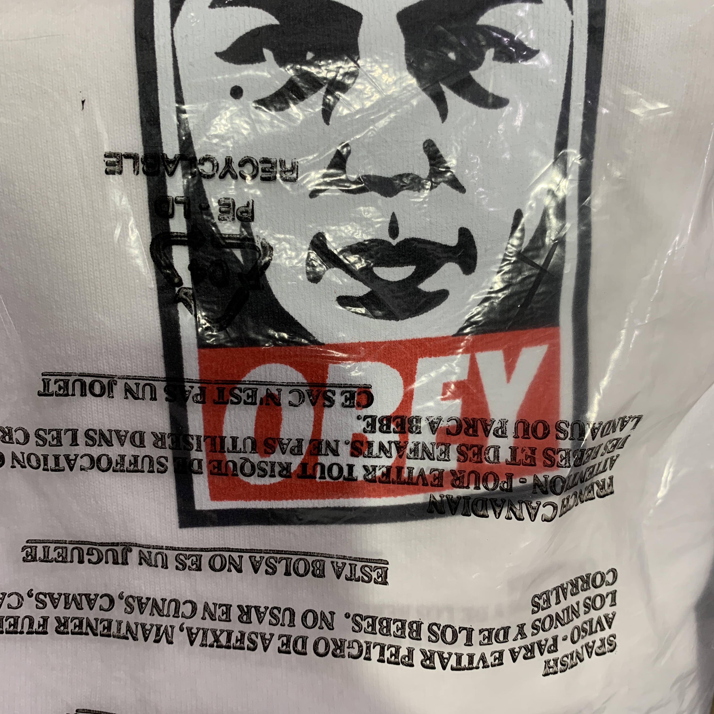 IAB Studio x Obey Beenzino Icon T-Shirt White 착용 스타일