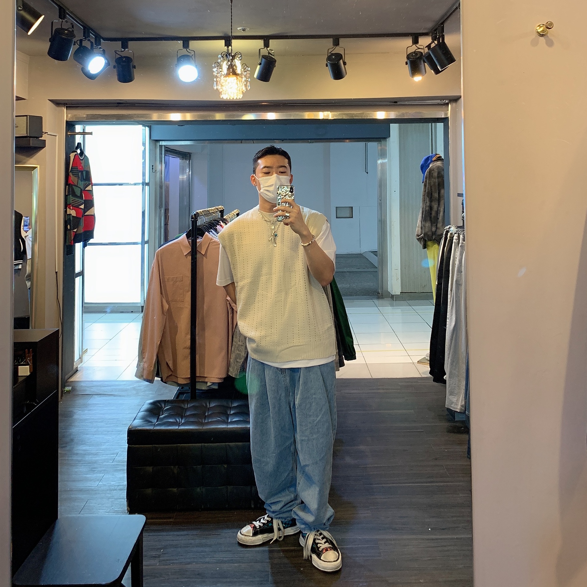 Maison Mihara Yasuhiro Peterson OG Sole Canvas Low Sneakers Black White 착용 스타일 - 2