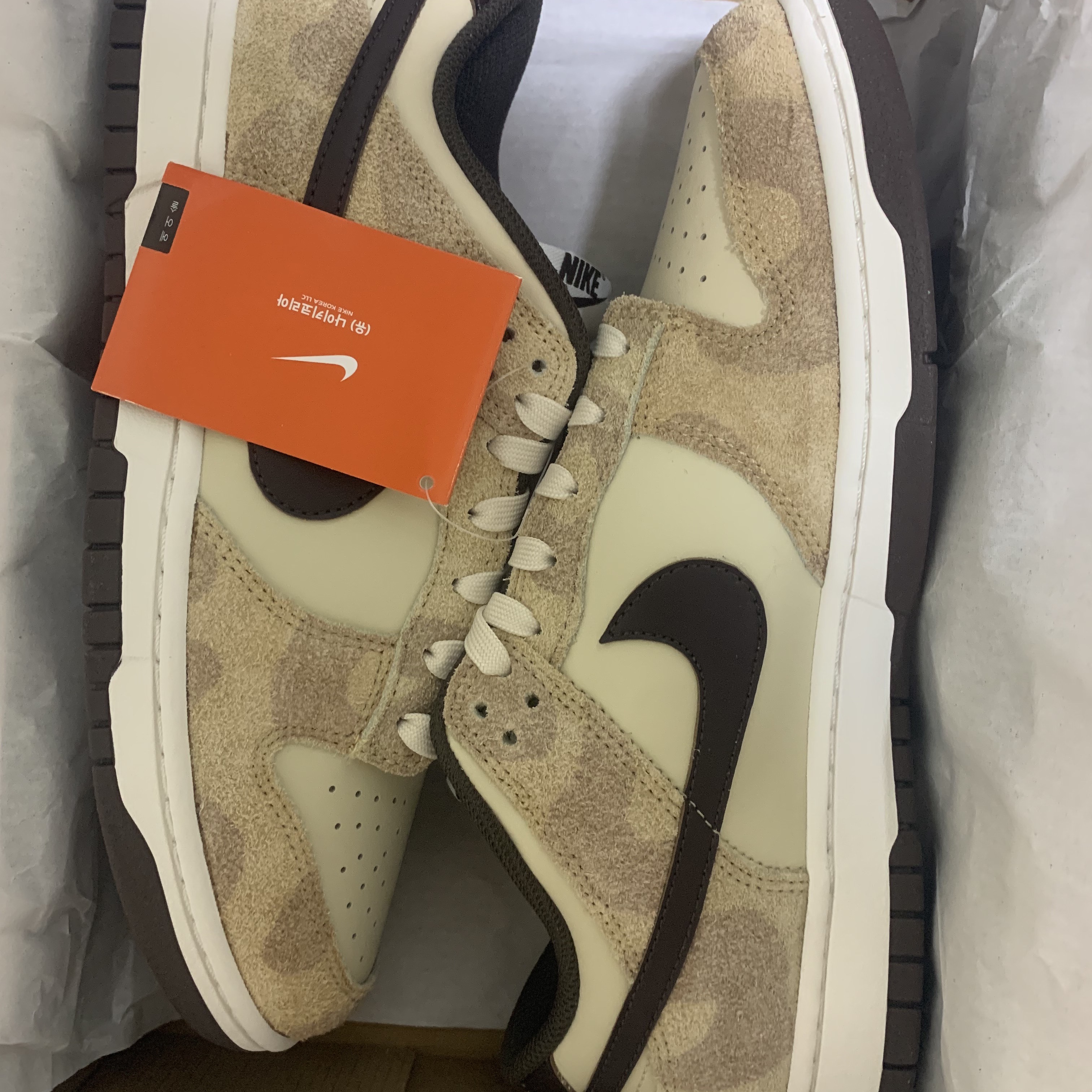 Nike Dunk Low Retro PRM Cheetah 착용 스타일