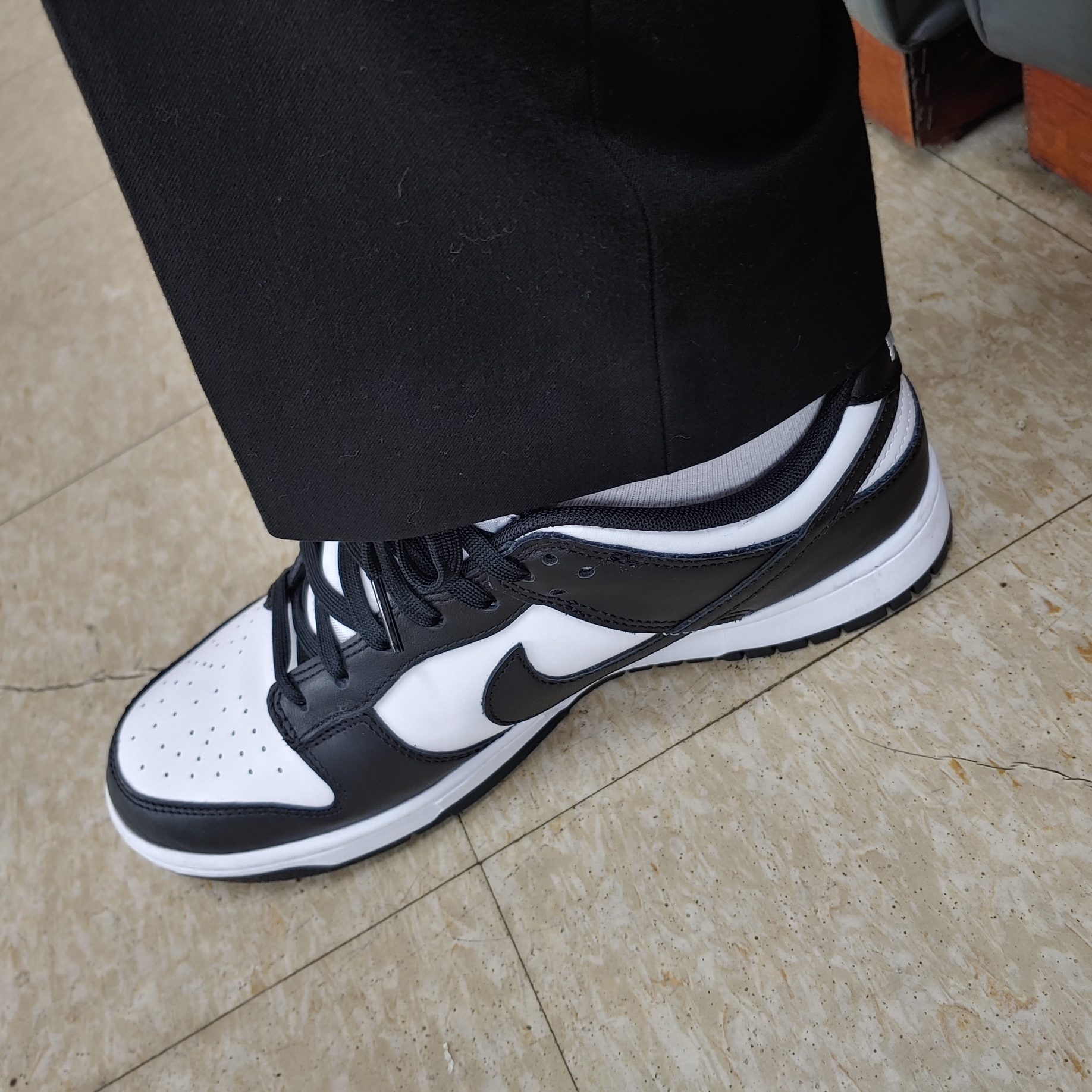 Nike Dunk Low Retro Black 착용 스타일