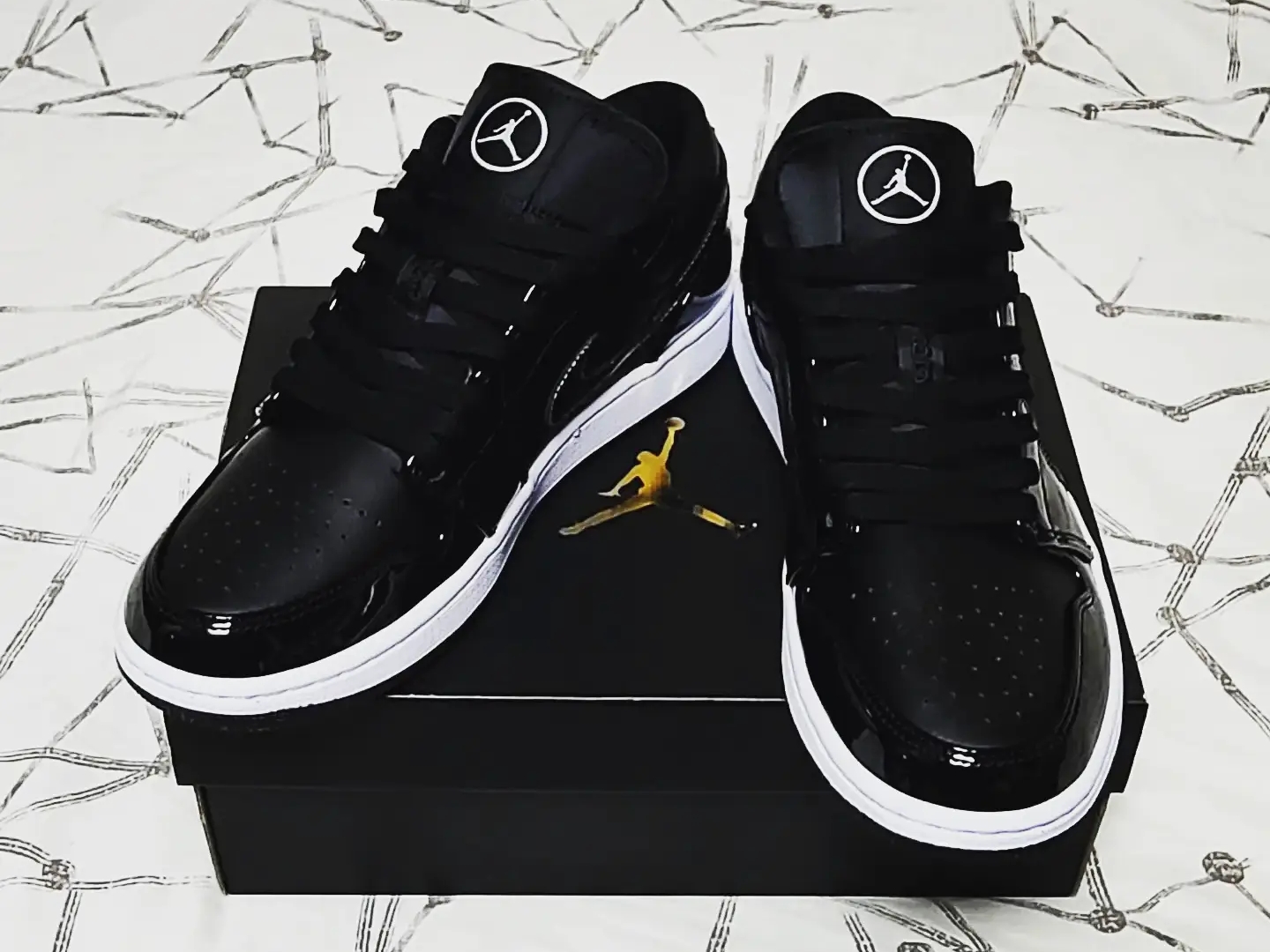 Jordan 1 Low SE ASW Black 착용 스타일 - 3
