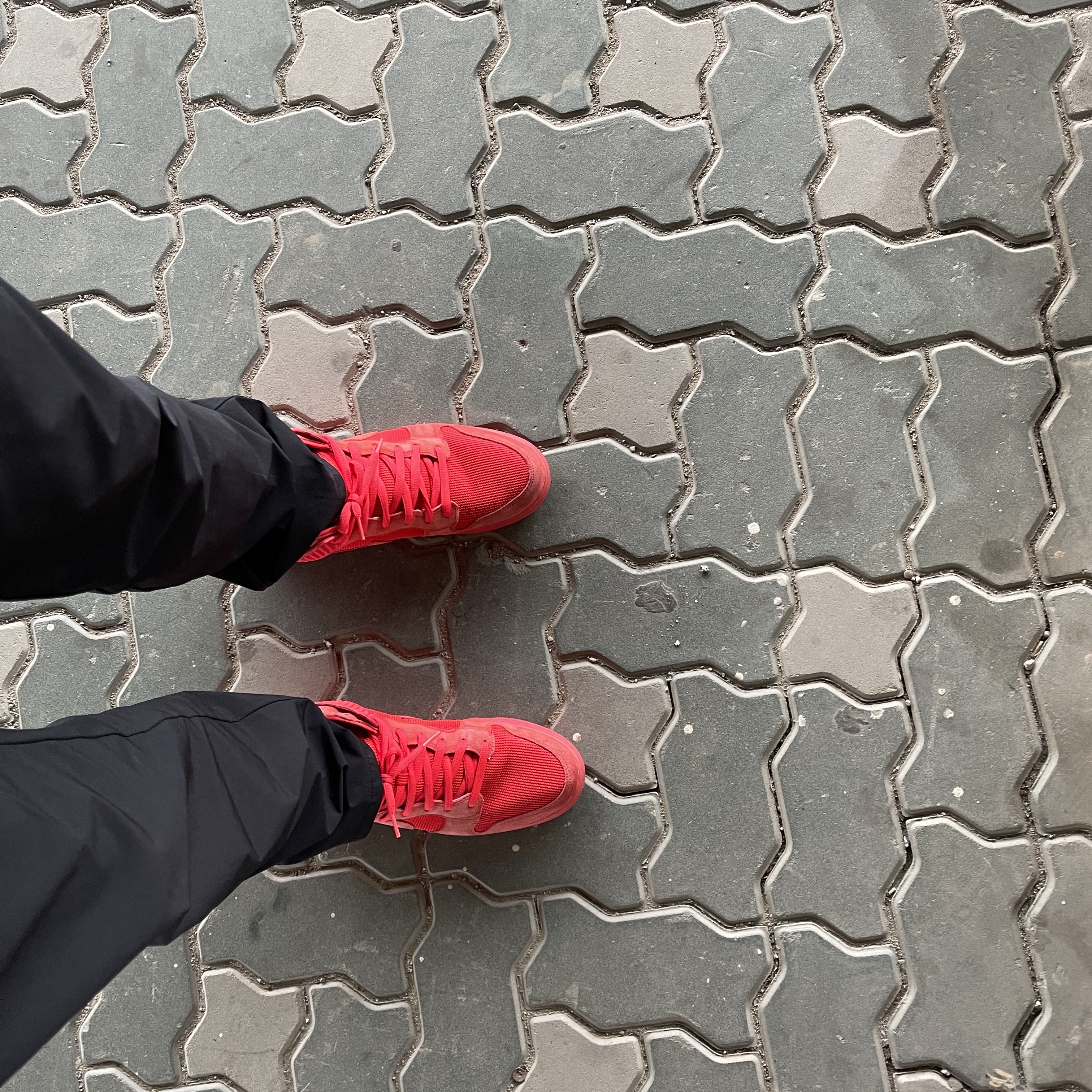Nike Dunk High CMFT Premium Red October 착용 스타일 - 2