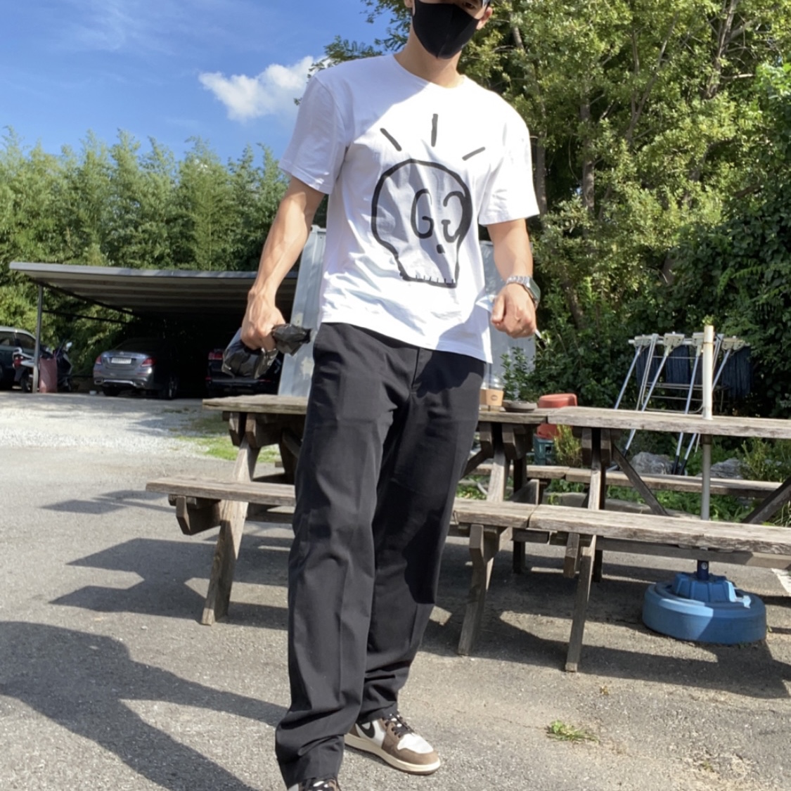 Jordan 1 x Travis Scott Retro High OG SP Mocha, Gucci Kingsnake Print GG Supreme Wallet 착용 스타일