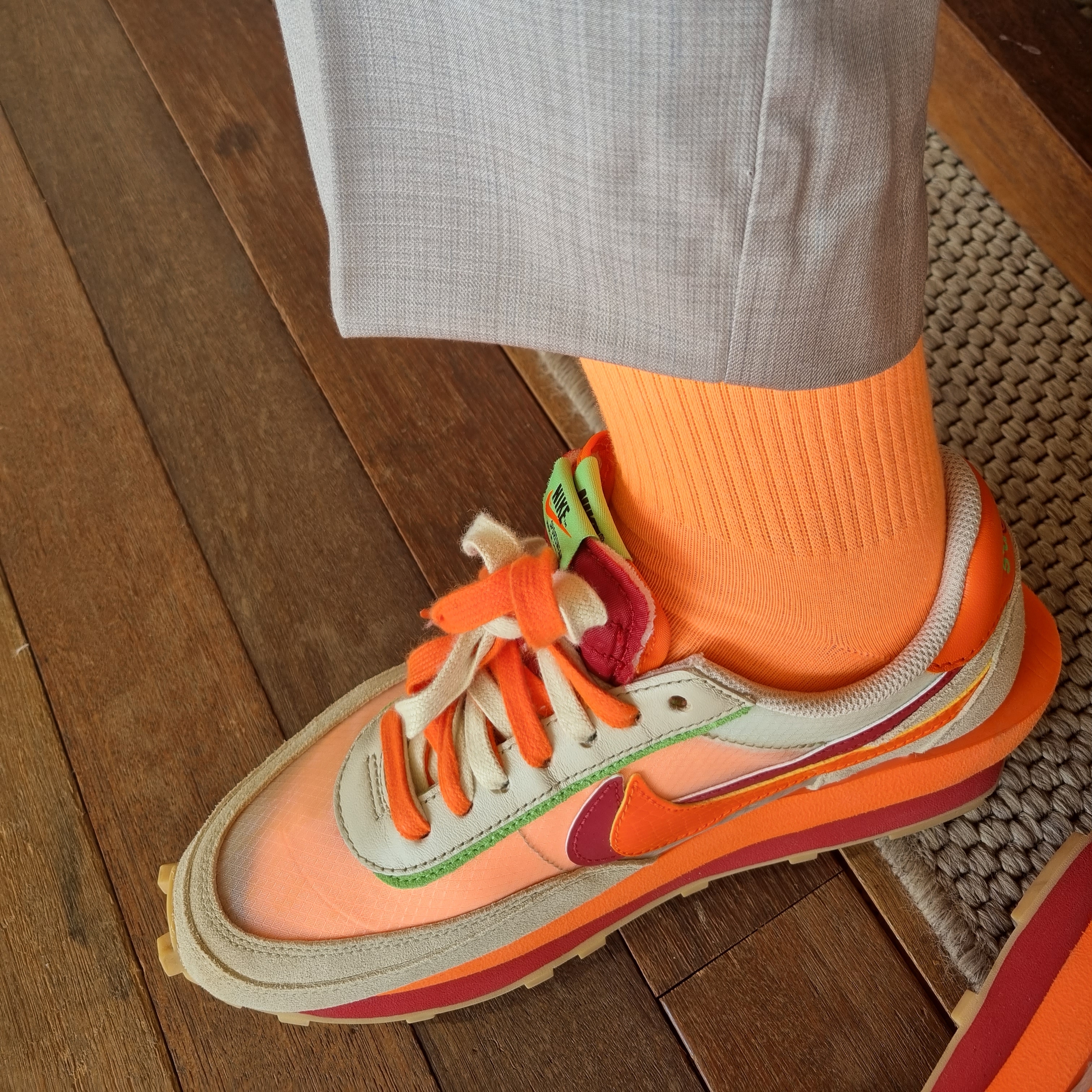 Nike x Sacai x Clot LDWaffle Orange Blaze 착용 스타일 - 2
