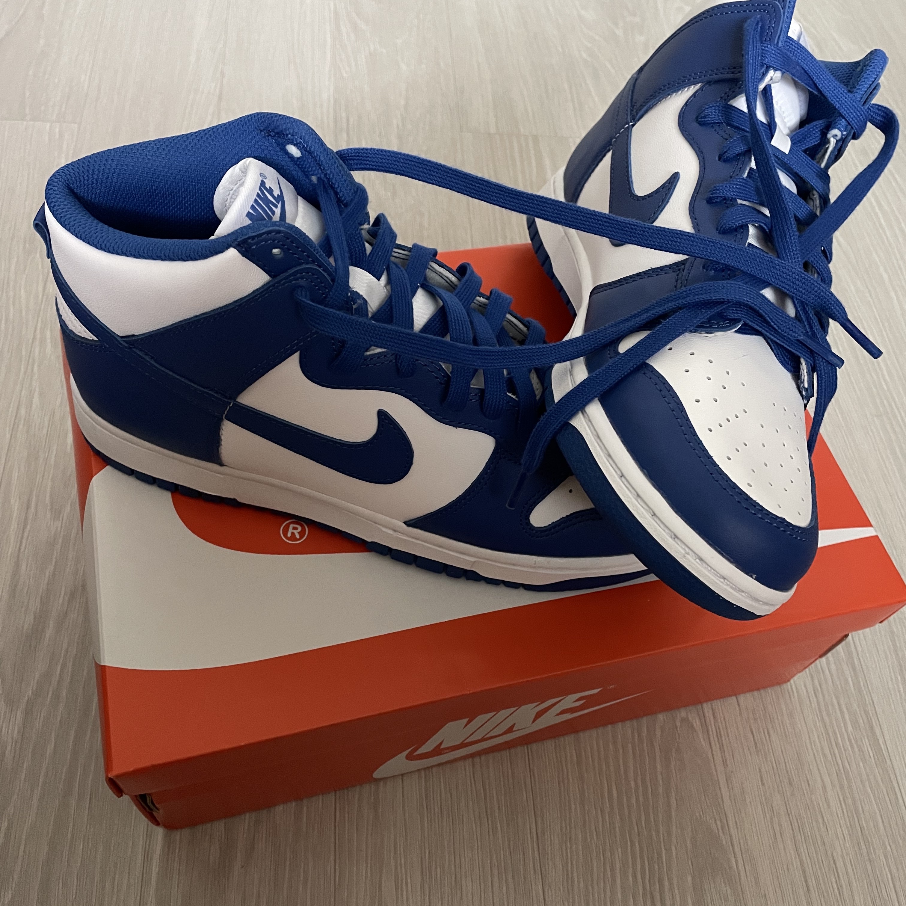 Nike Dunk High Retro Game Royal 착용 스타일