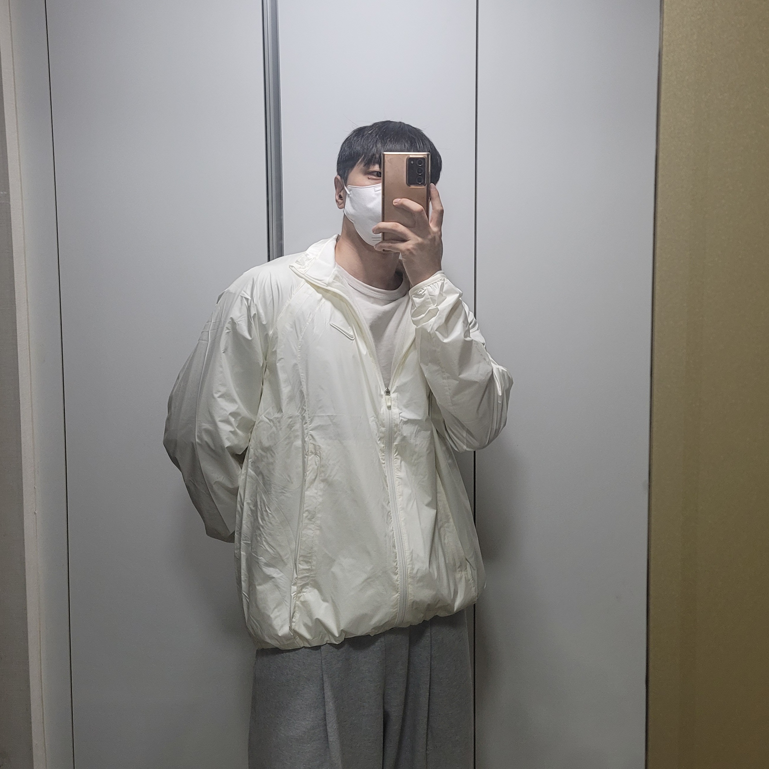 Nike x Drake Nocta Golf Track Jacket Sail - US/EU 착용 스타일 - 1