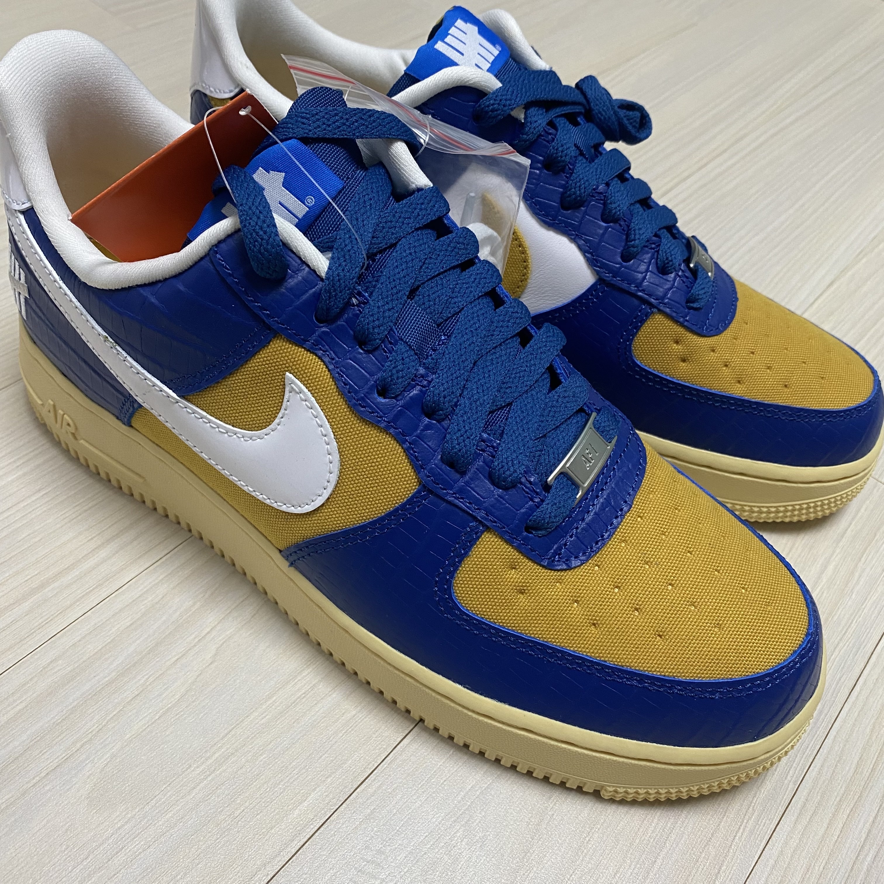 Nike x Undefeated Air Force 1 Low SP 5 On It Court Blue 착용 스타일 - 2