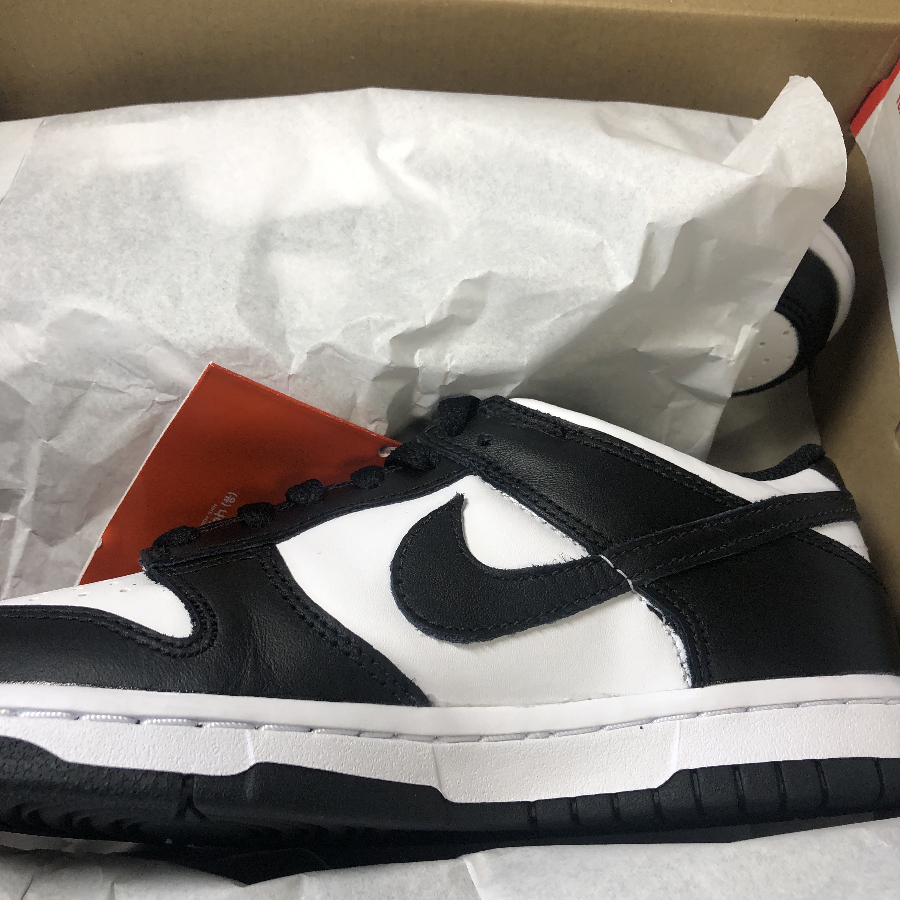 (W) Nike Dunk Low Black, Nike Dunk Low Retro Black 착용 스타일 - 1