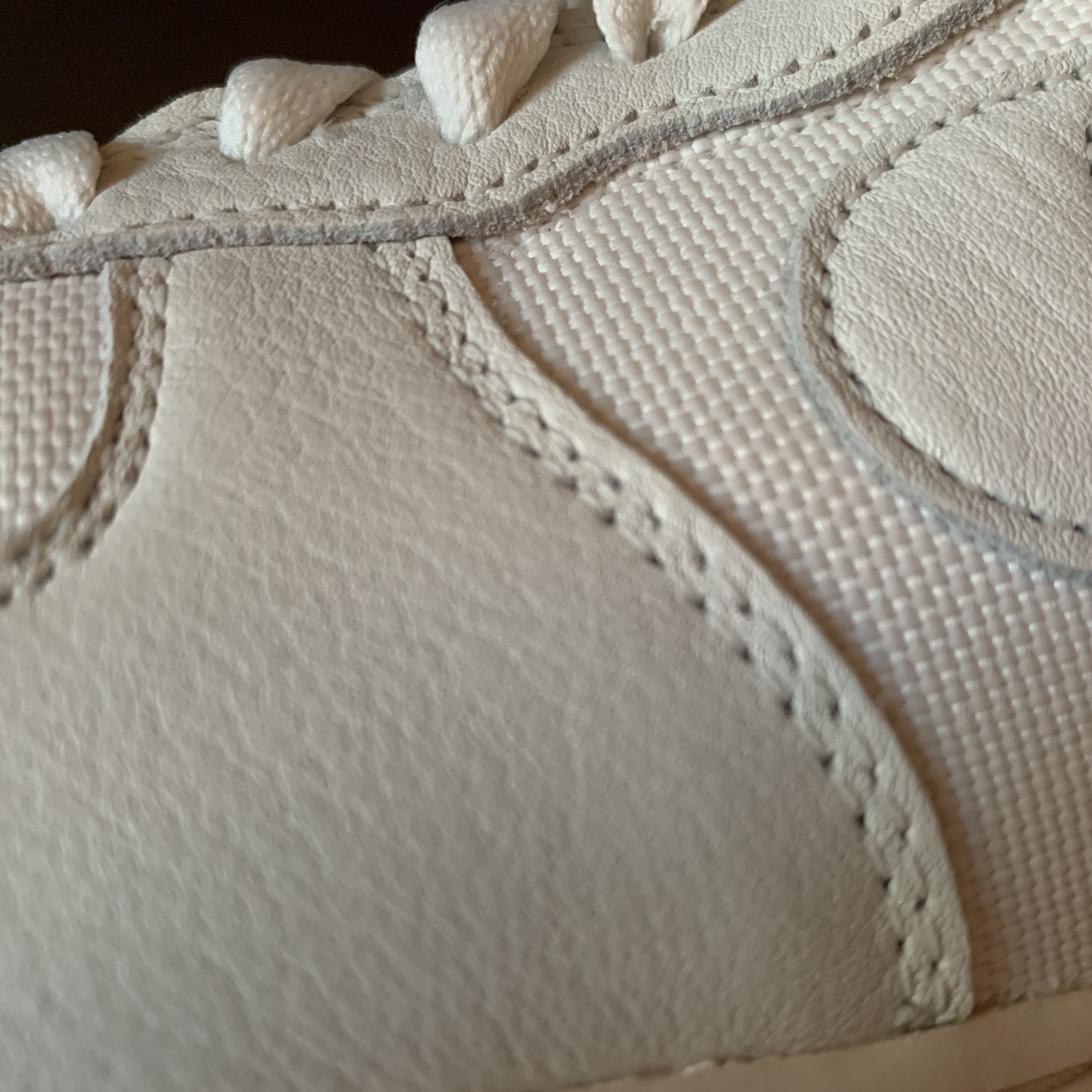 Nike Air Force 1 Low Gore-Tex Phantom Gum 착용 스타일 - 3