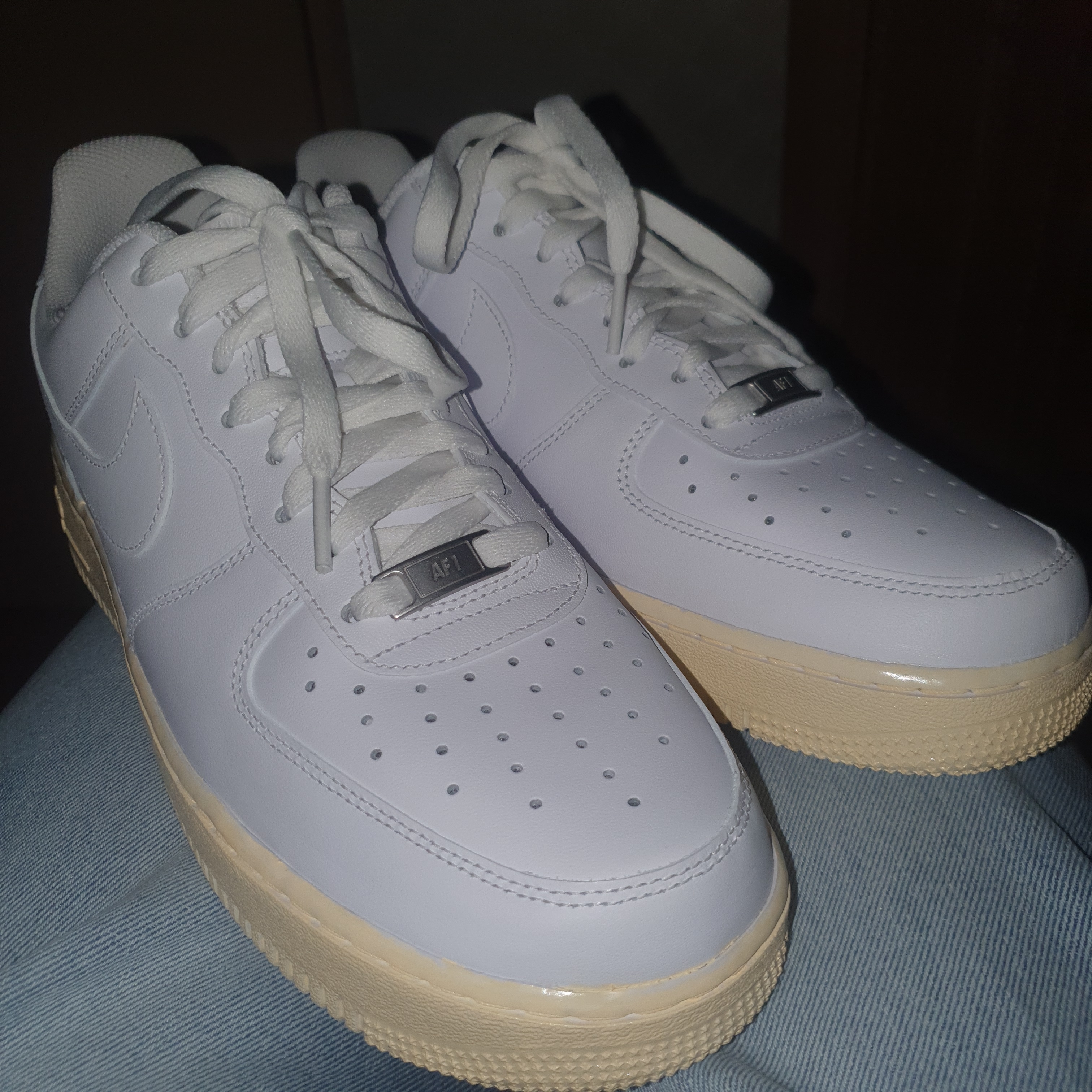 Nike Air Force 1 '07 Low White 착용 스타일 - 1