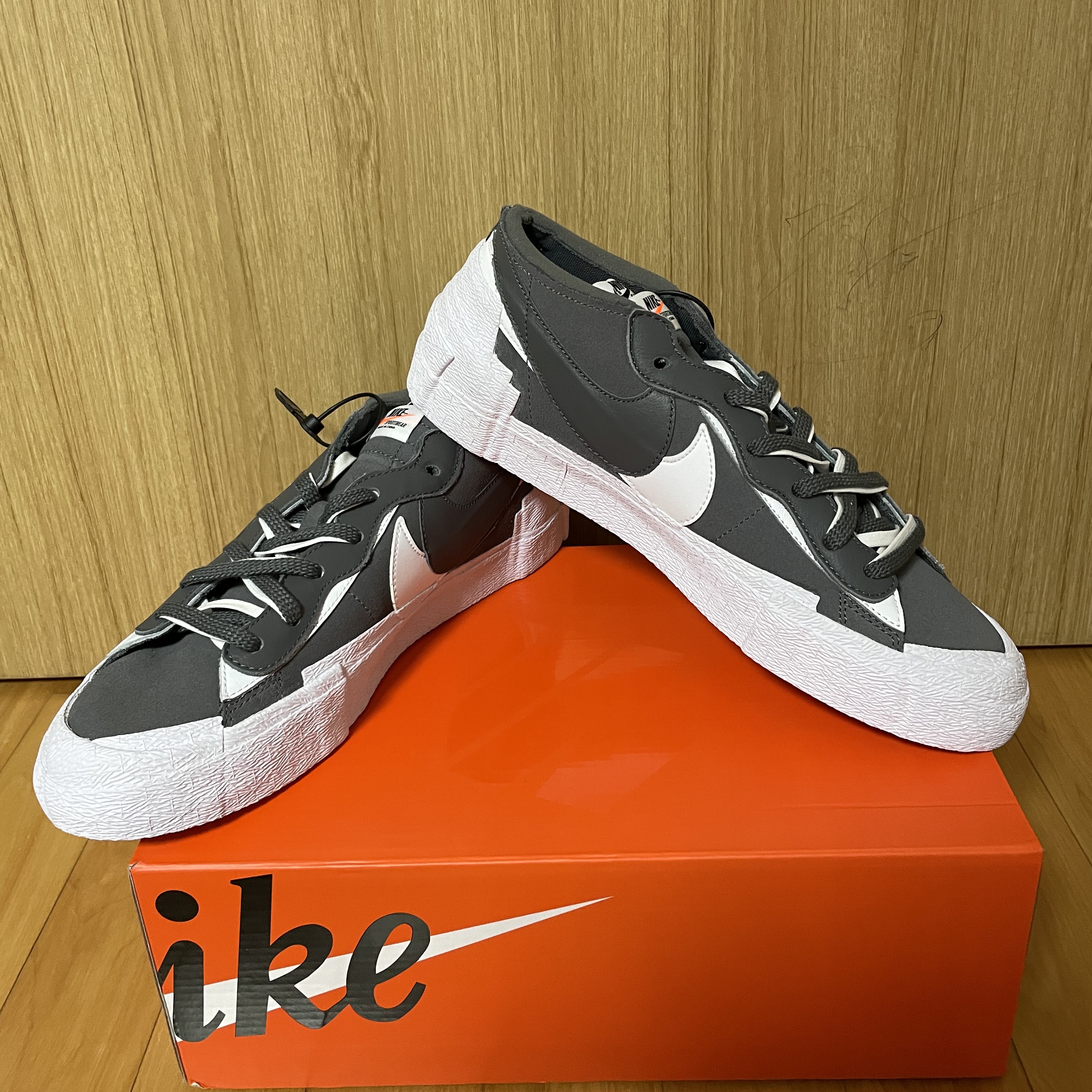 Nike x Sacai Blazer Low Iron Grey 착용 스타일