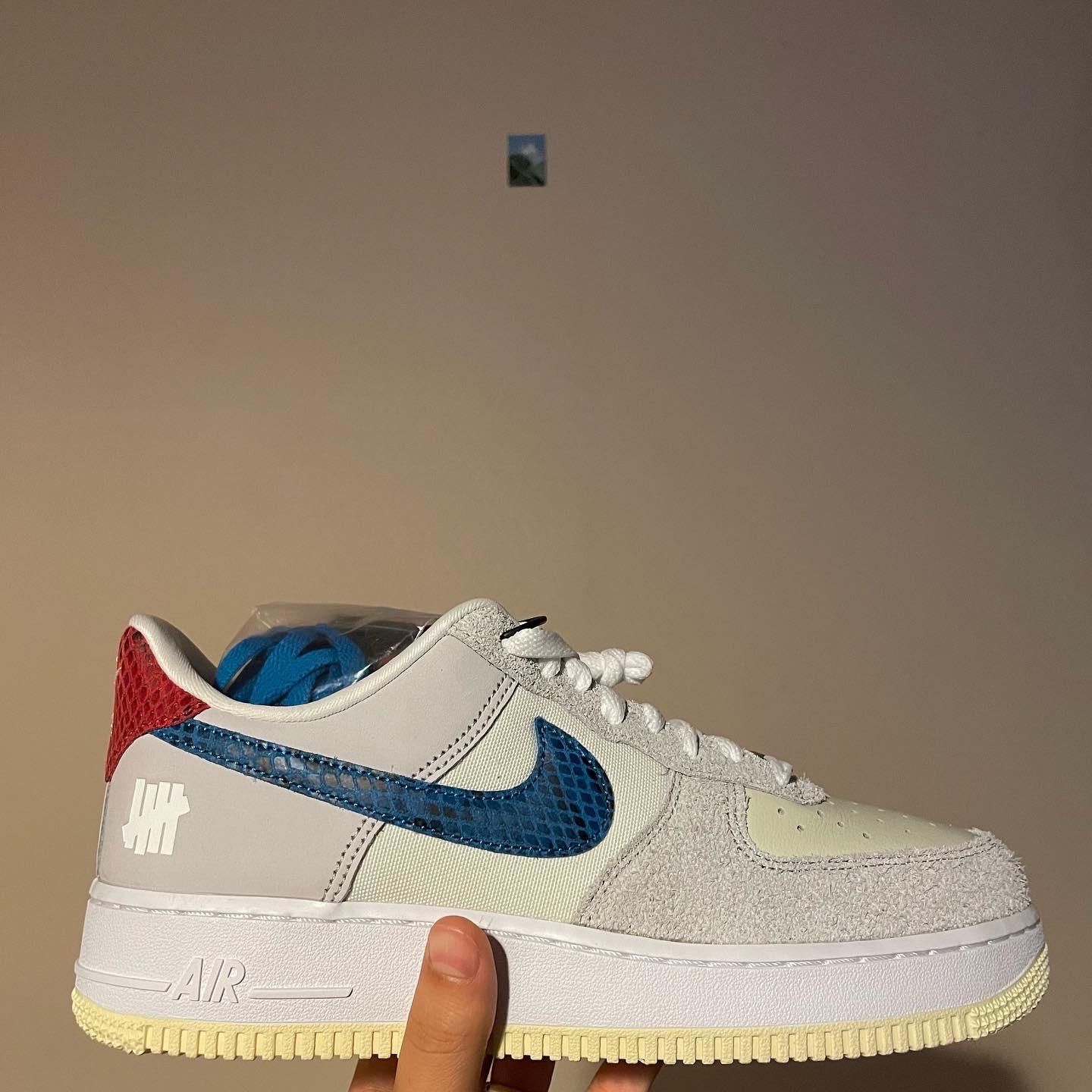 Nike x Undefeated Air Force 1 Low SP 5 On It 착용 스타일 - 3