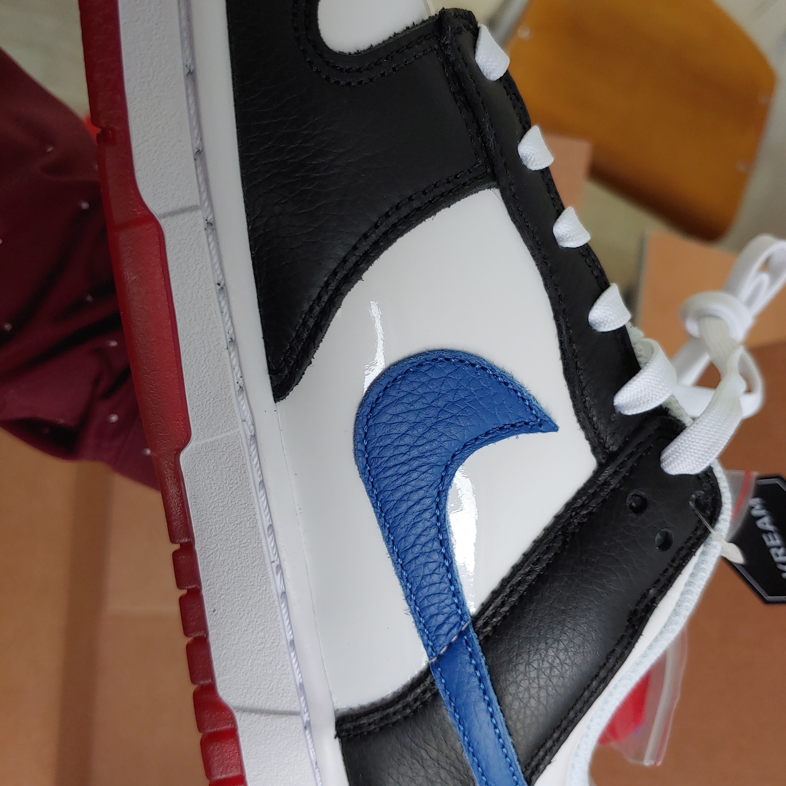 Nike Dunk Low SE Seoul 착용 스타일 - 5