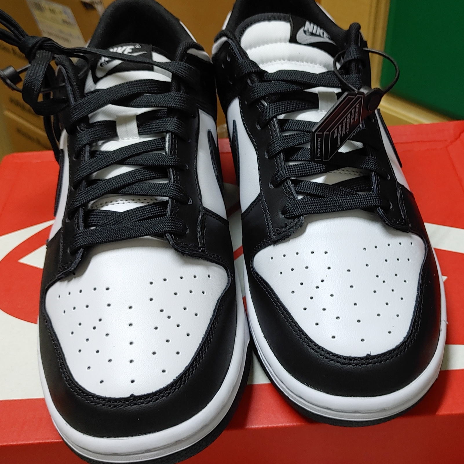 Nike Dunk Low Retro Black 착용 스타일