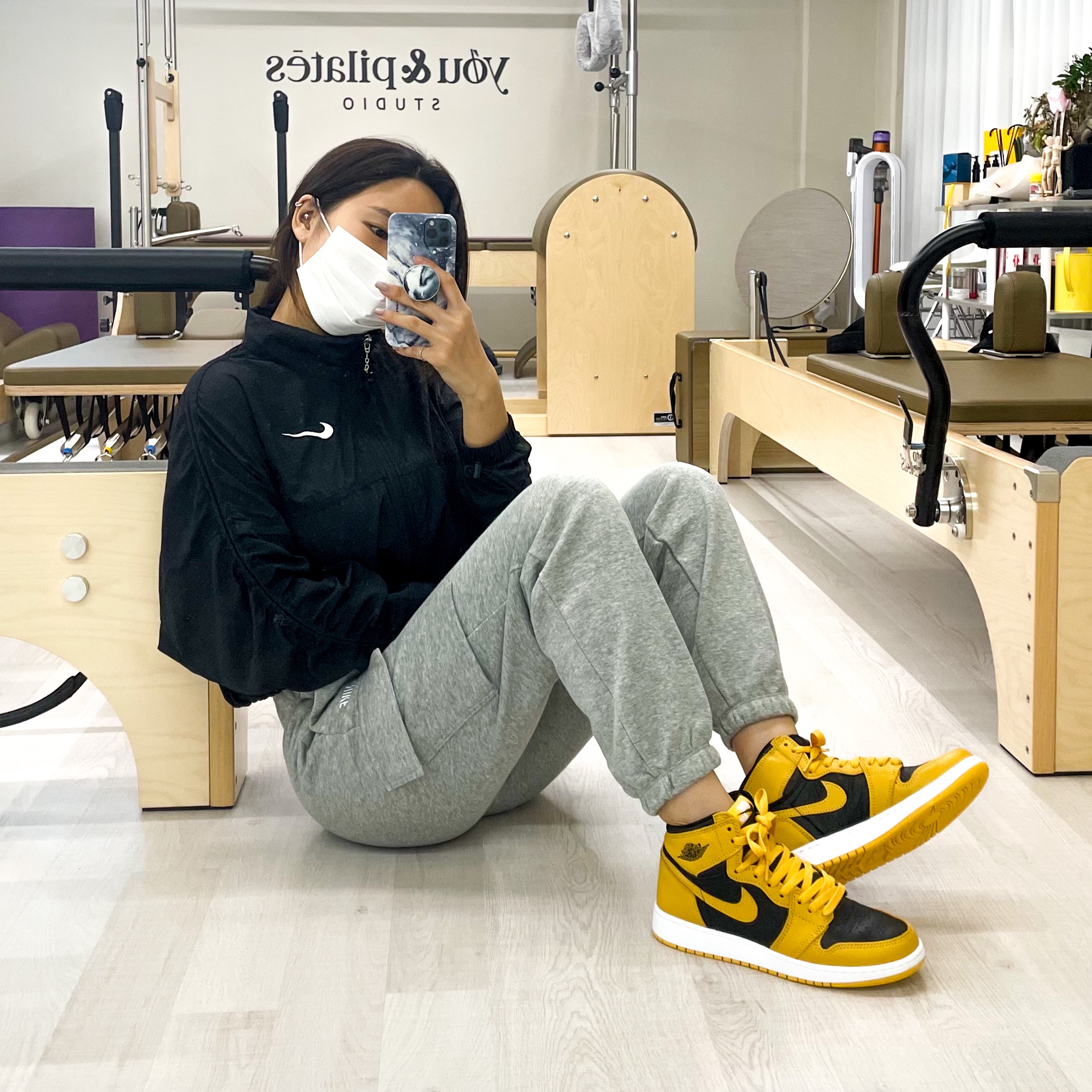 (GS) Jordan 1 Retro High OG Pollen 착용 스타일 - 1