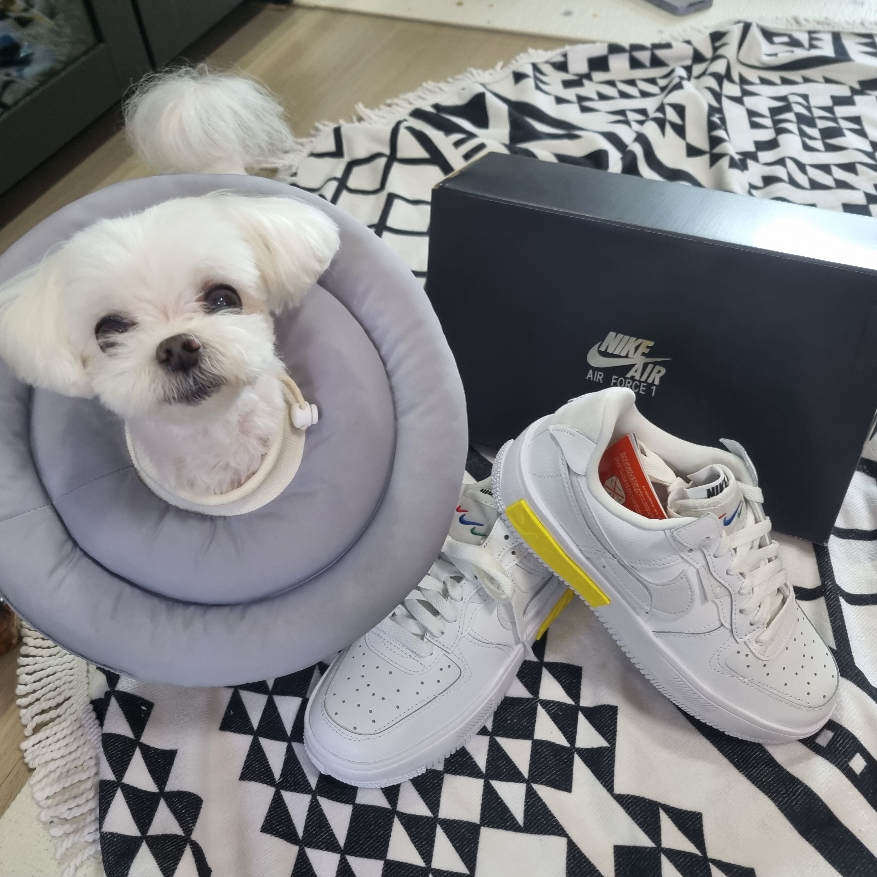 (W) Nike Air Force 1 Fontanka White 착용 스타일 - 2