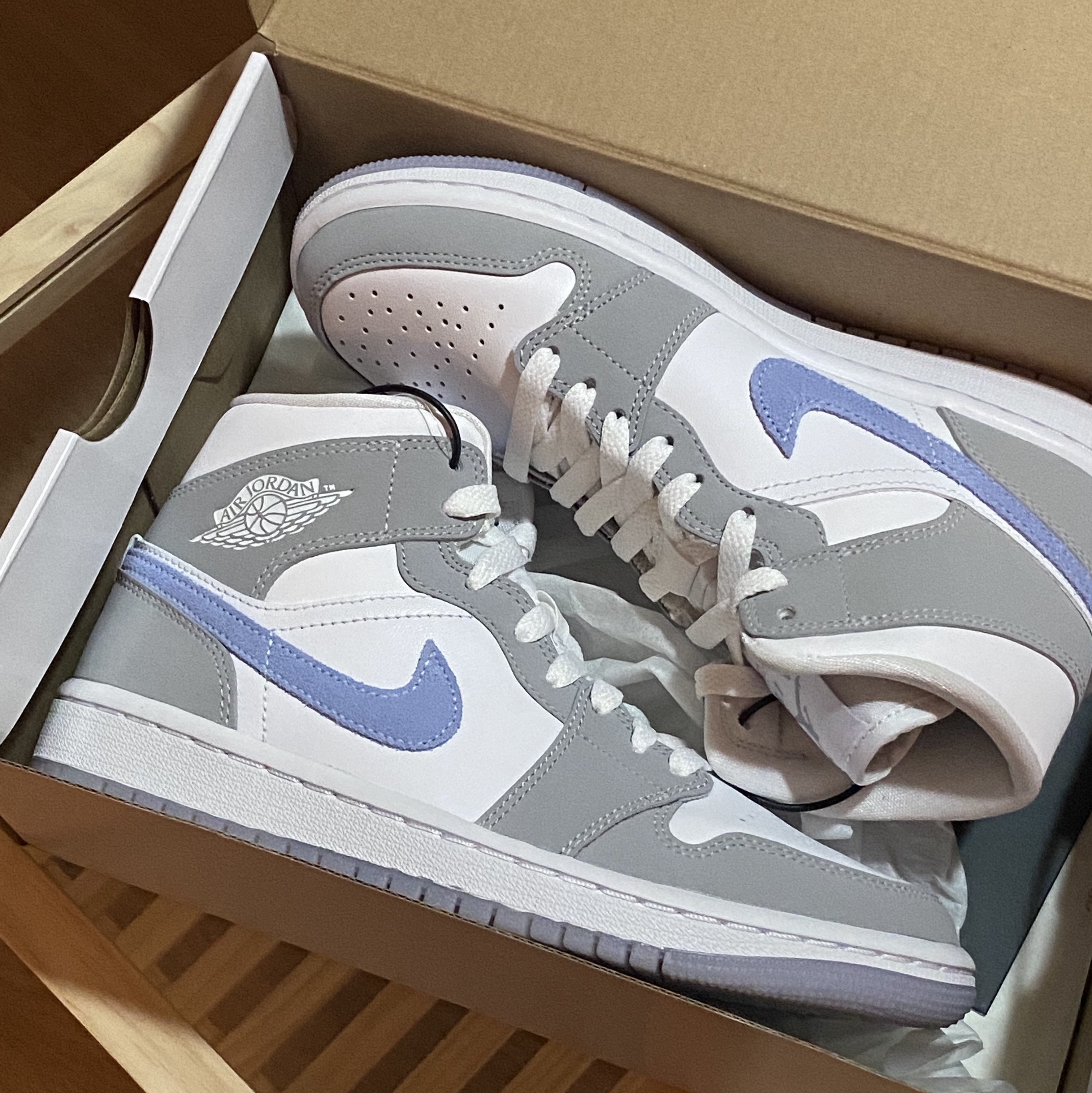(W) Jordan 1 Mid Wolf Grey 착용 스타일
