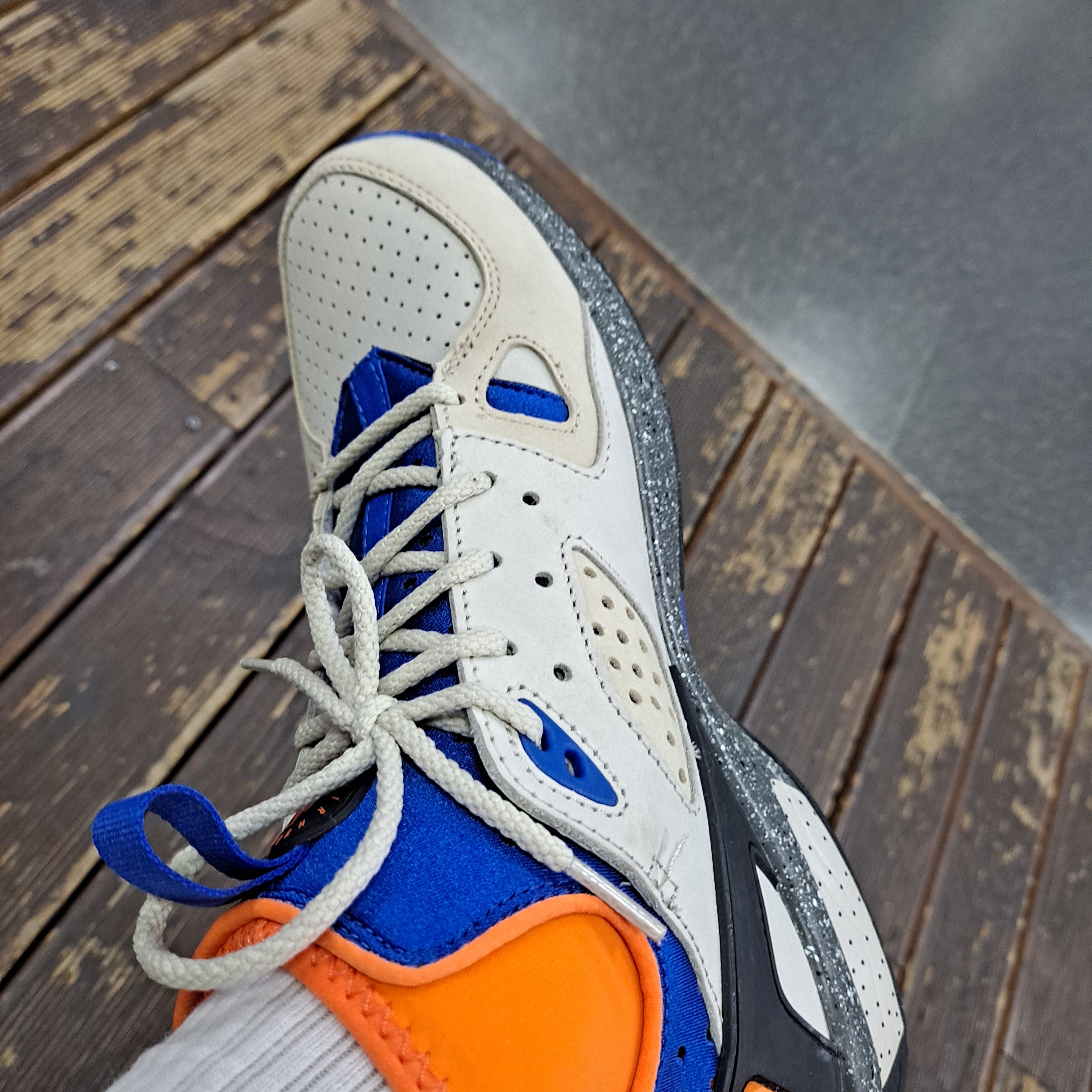 Nike ACG Air Mowabb Rattan Birch 착용 스타일 - 1