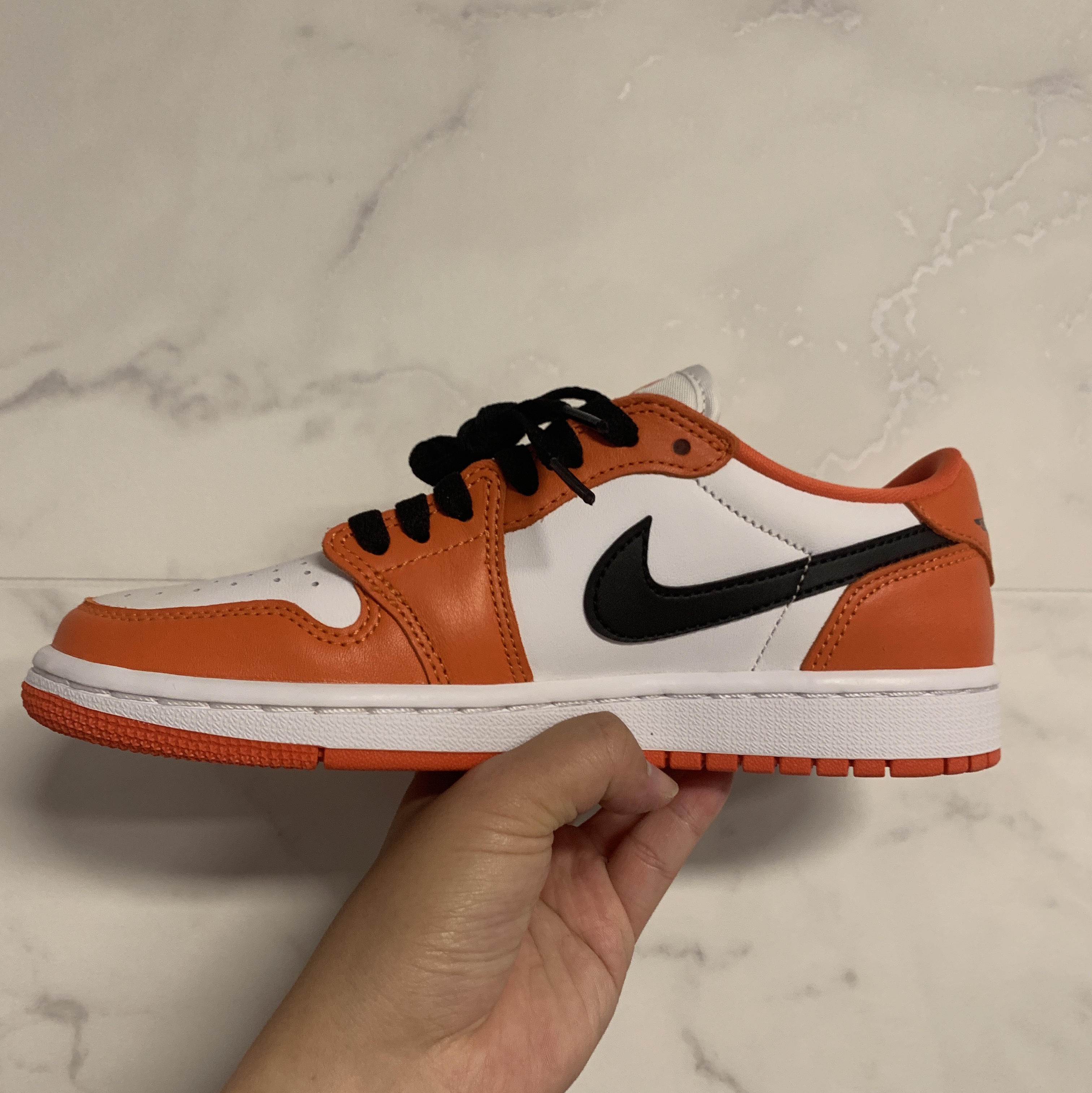 (W) Jordan 1 Low OG Starfish 착용 스타일 - 2