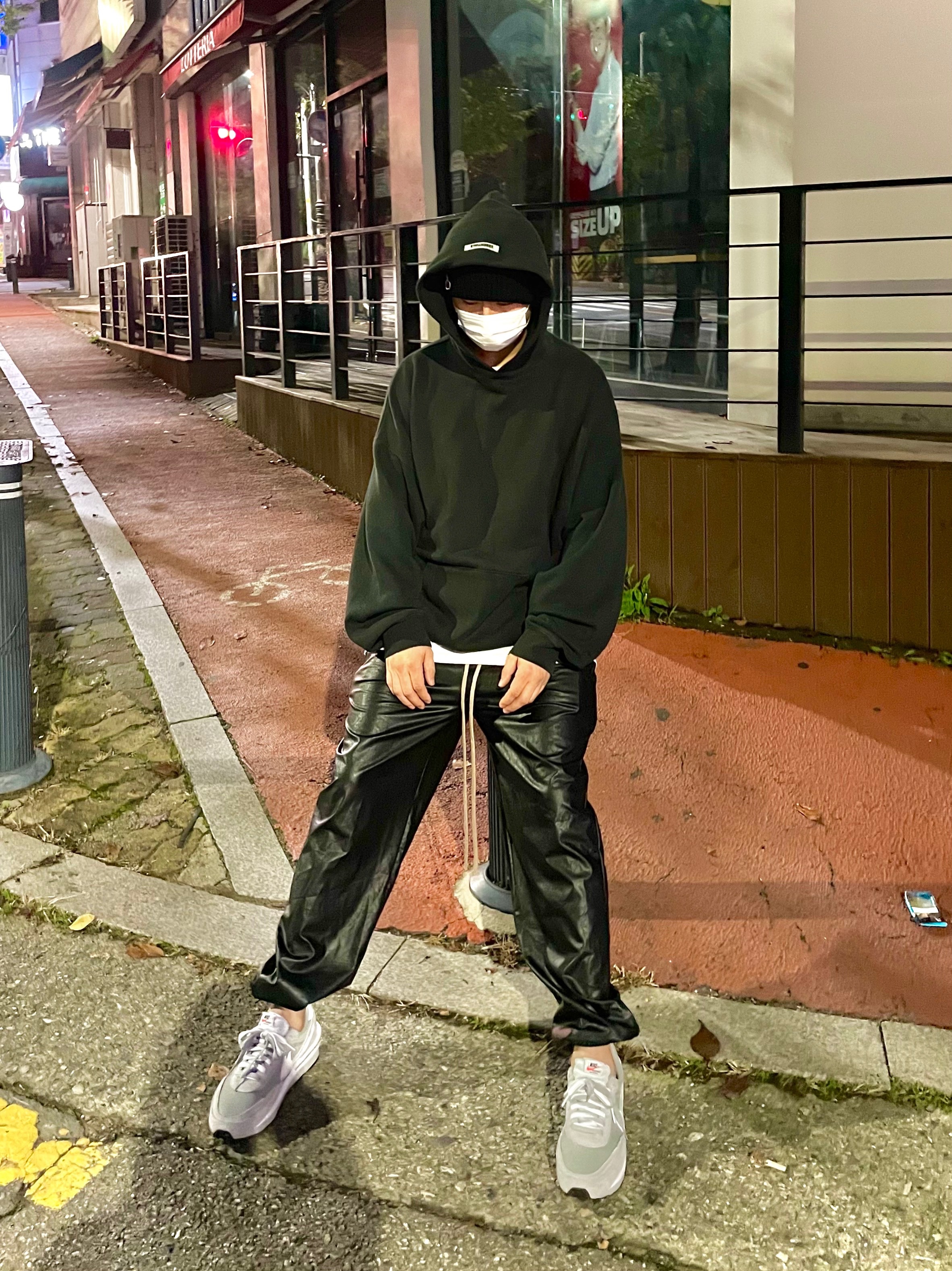 Nike x Sacai x Fragment LDWaffle Light Smoke Grey 착용 스타일 - 1