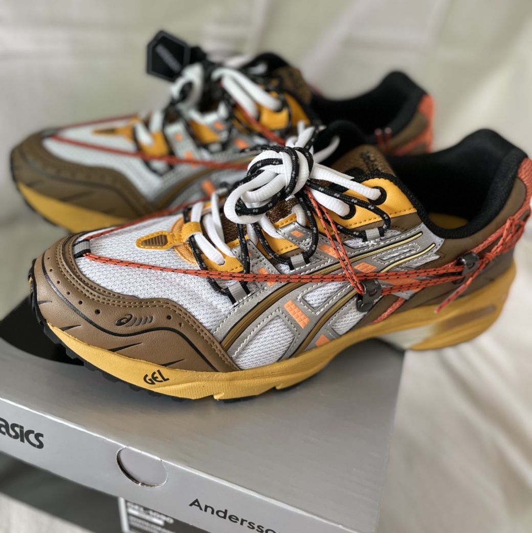 Asics x Andersson Bell Gel-1090 White Orange 착용 스타일 - 2