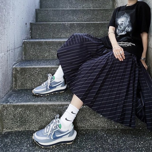Nike x Sacai x Clot LDWaffle Cool Grey 착용 스타일 - 1