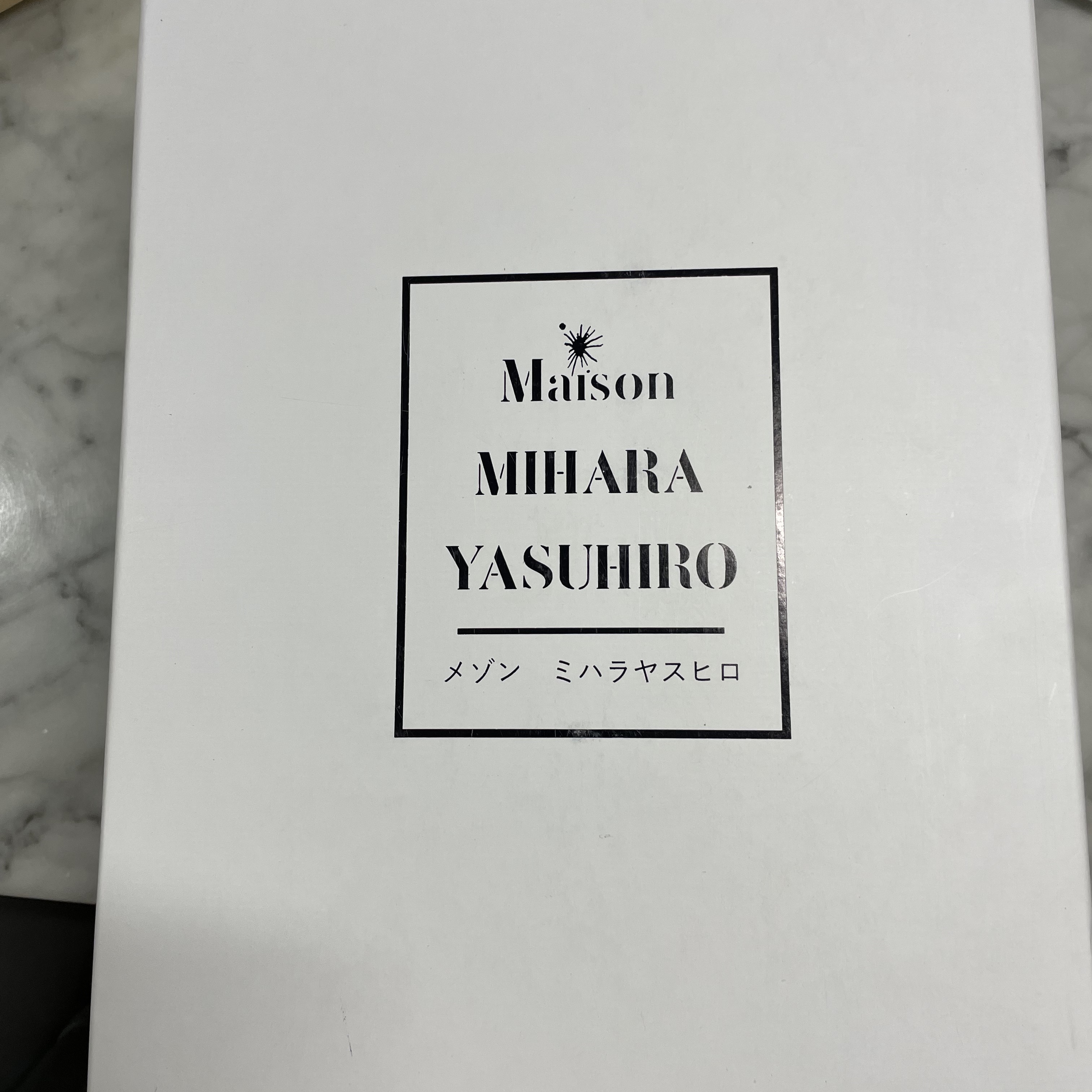 Maison Mihara Yasuhiro OG Sole Bandana Moccasin Sneakers Black 착용 스타일 - 1