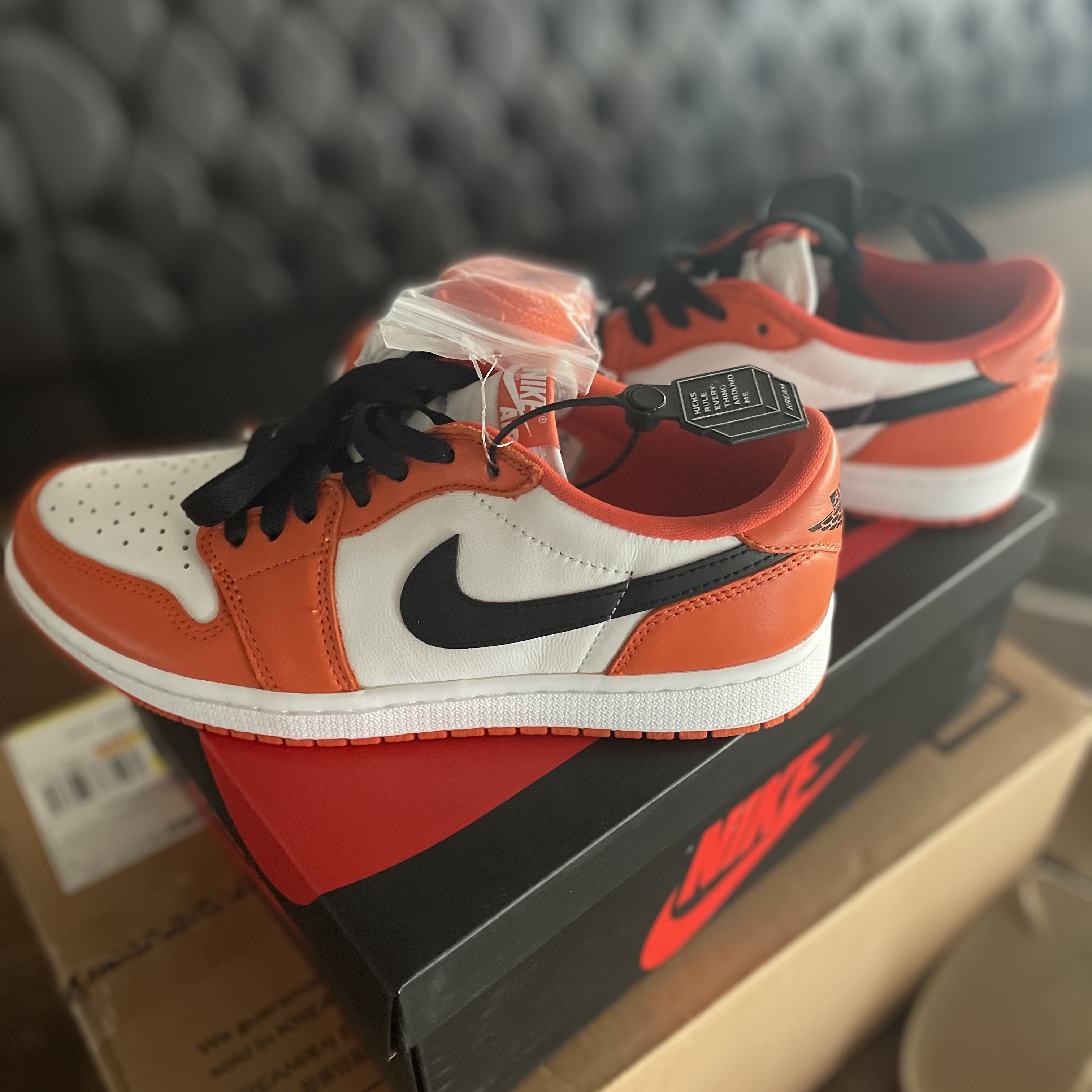 Jordan 1 Low OG Starfish 착용 스타일 - 2