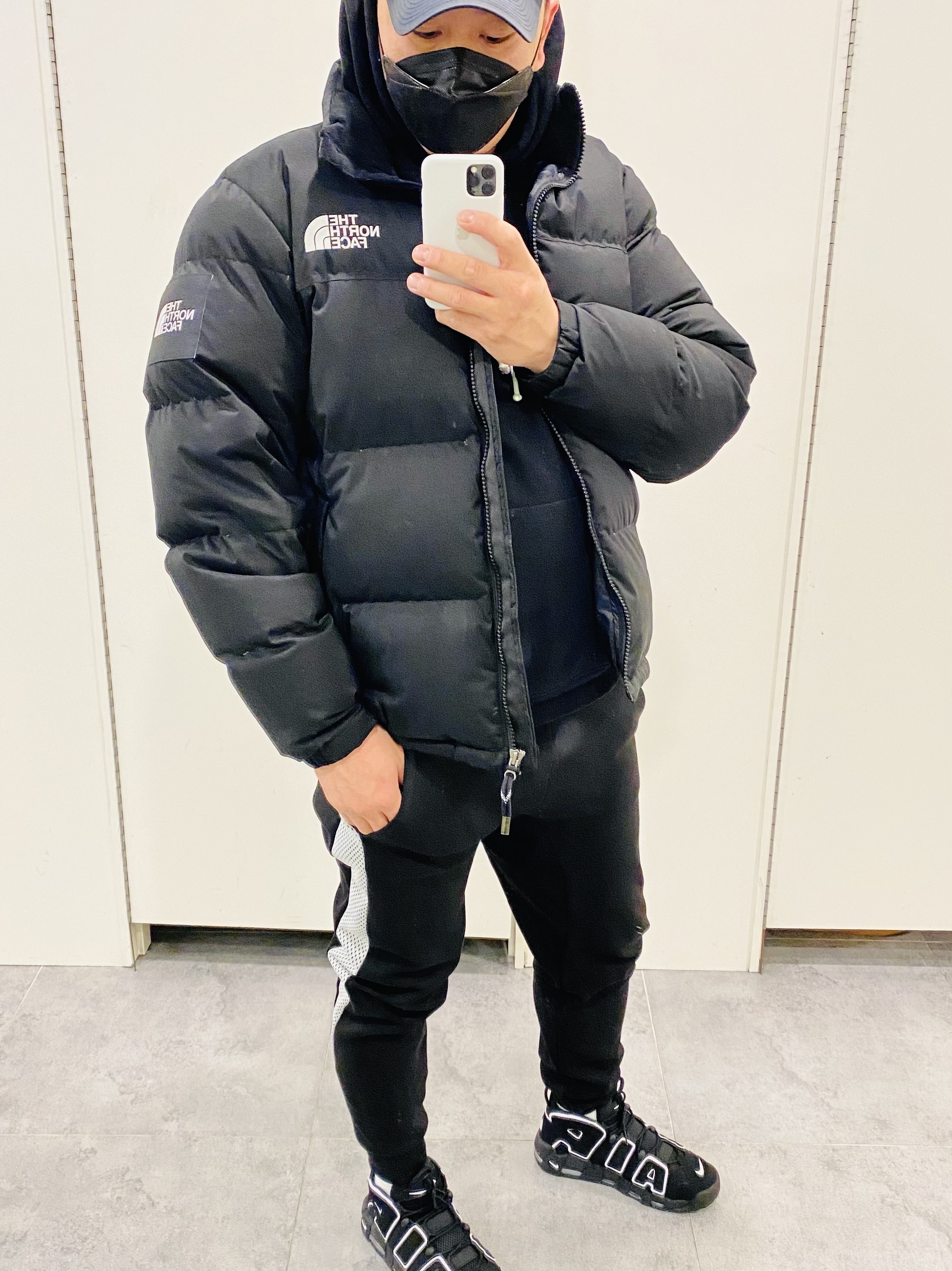 Nike Air More Uptempo Black White 2020 착용 스타일