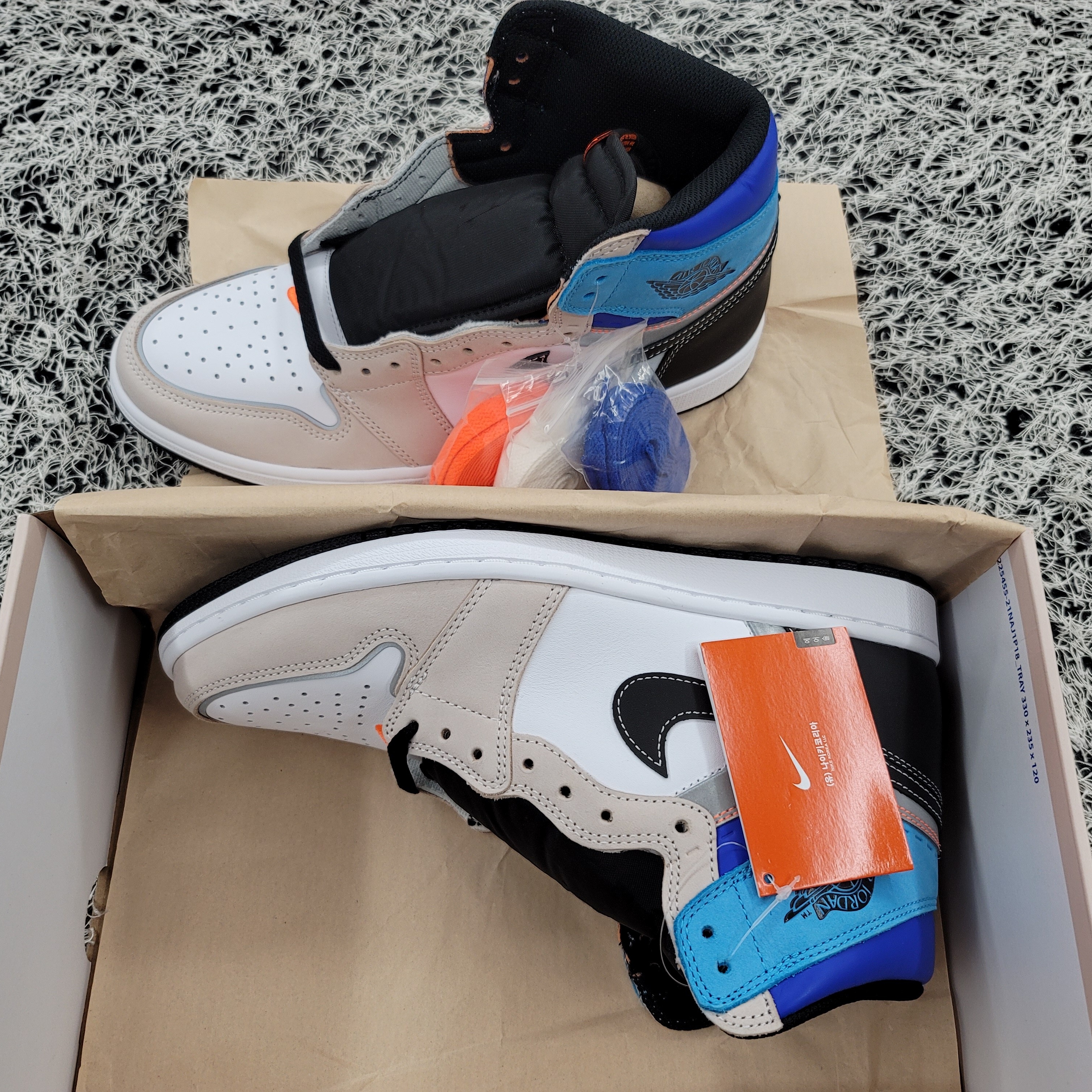 Jordan 1 Retro High OG Prototype 착용 스타일