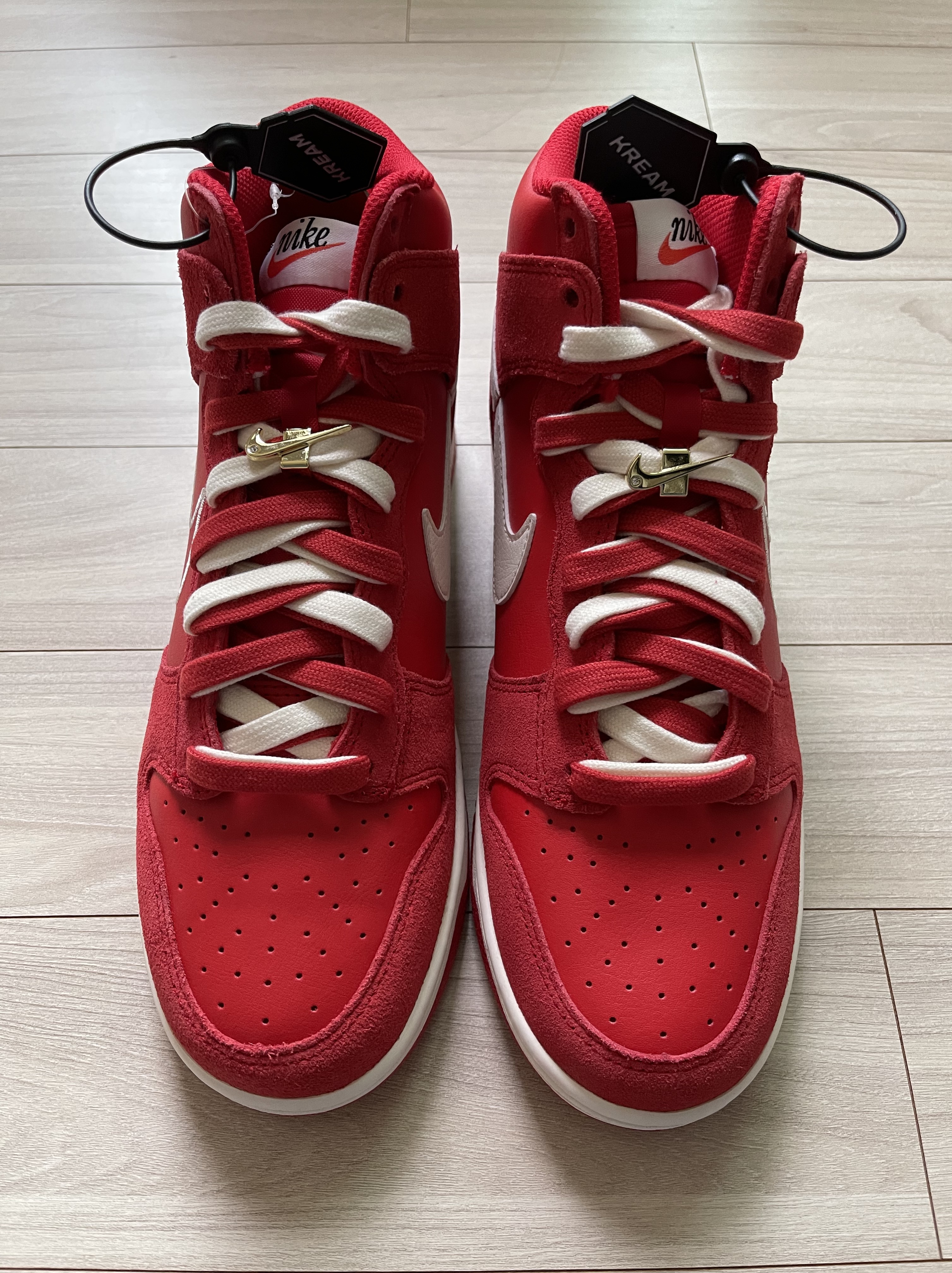 Nike Dunk High SE First Use University Red 착용 스타일