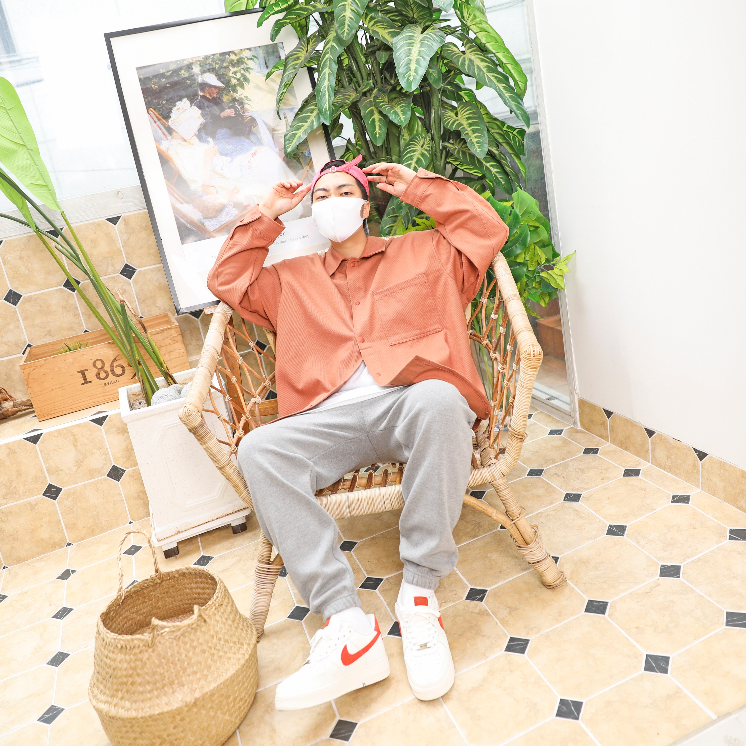 Nike Air Force 1 '07 Craft Mantra Orange 착용 스타일 - 2